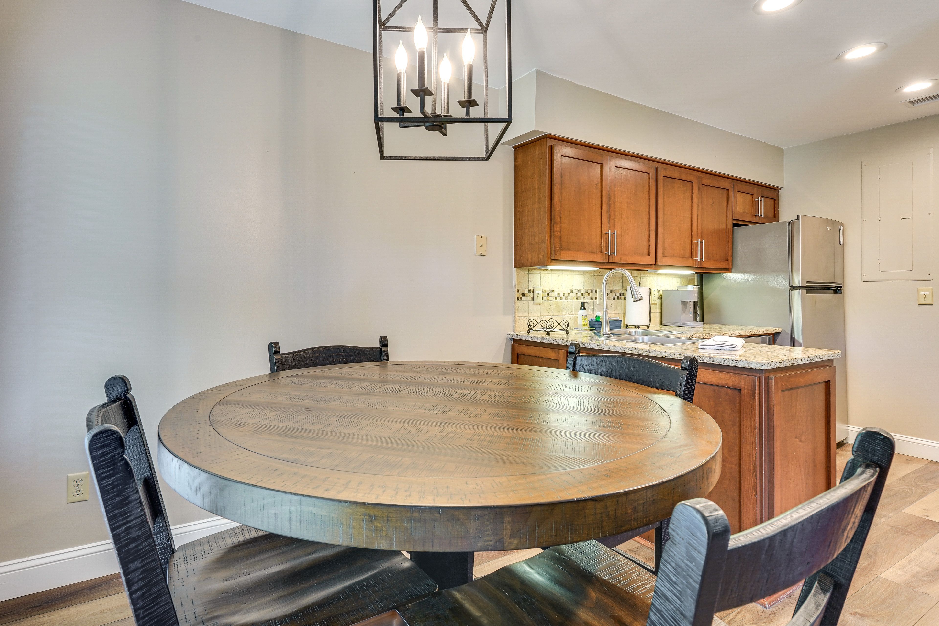 Dining Area | Fully Equipped Kitchen | Main Level