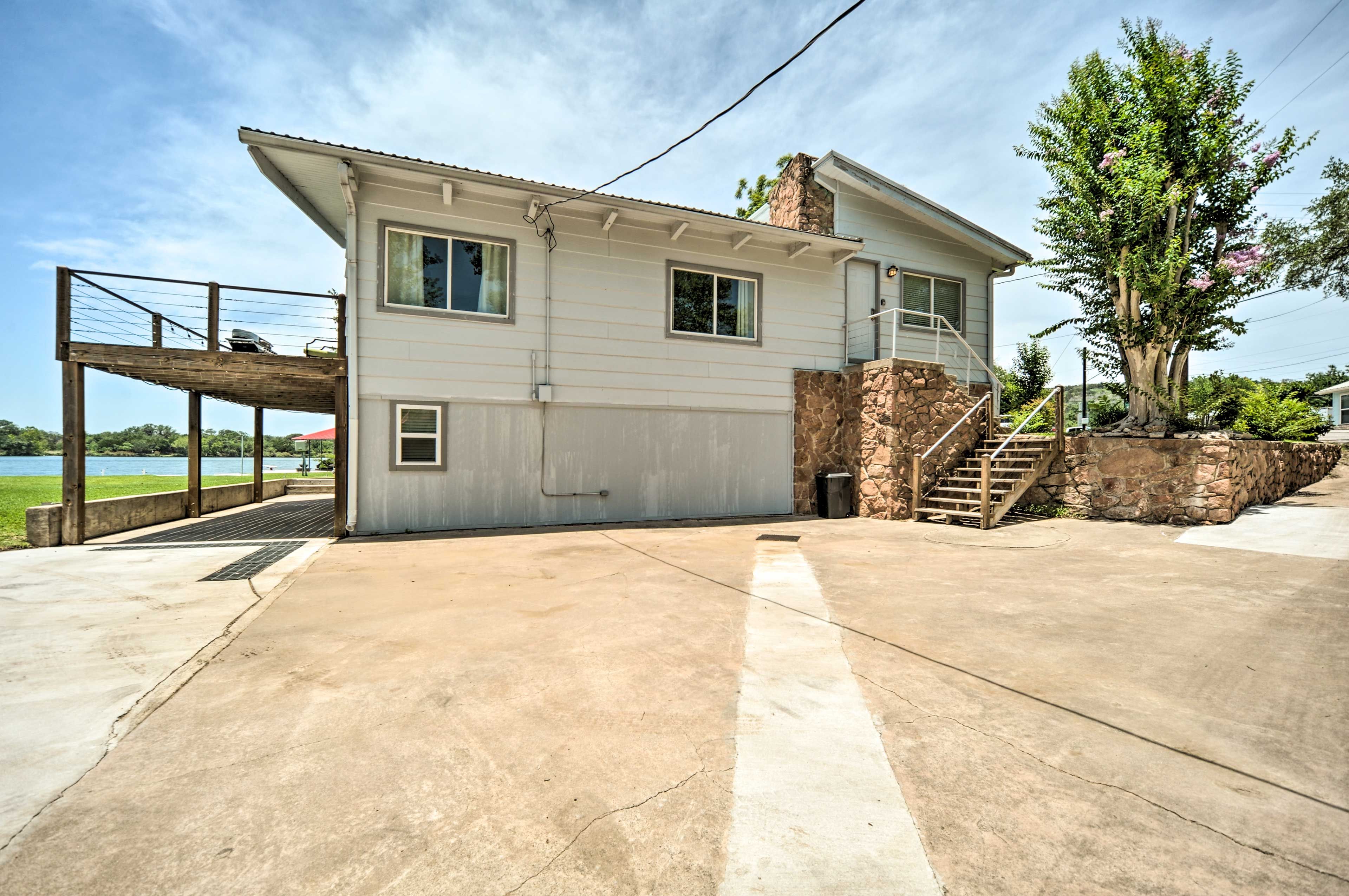 Parking | Driveway (3 Vehicles) | Carport (1 Vehicle) | Free Street Parking