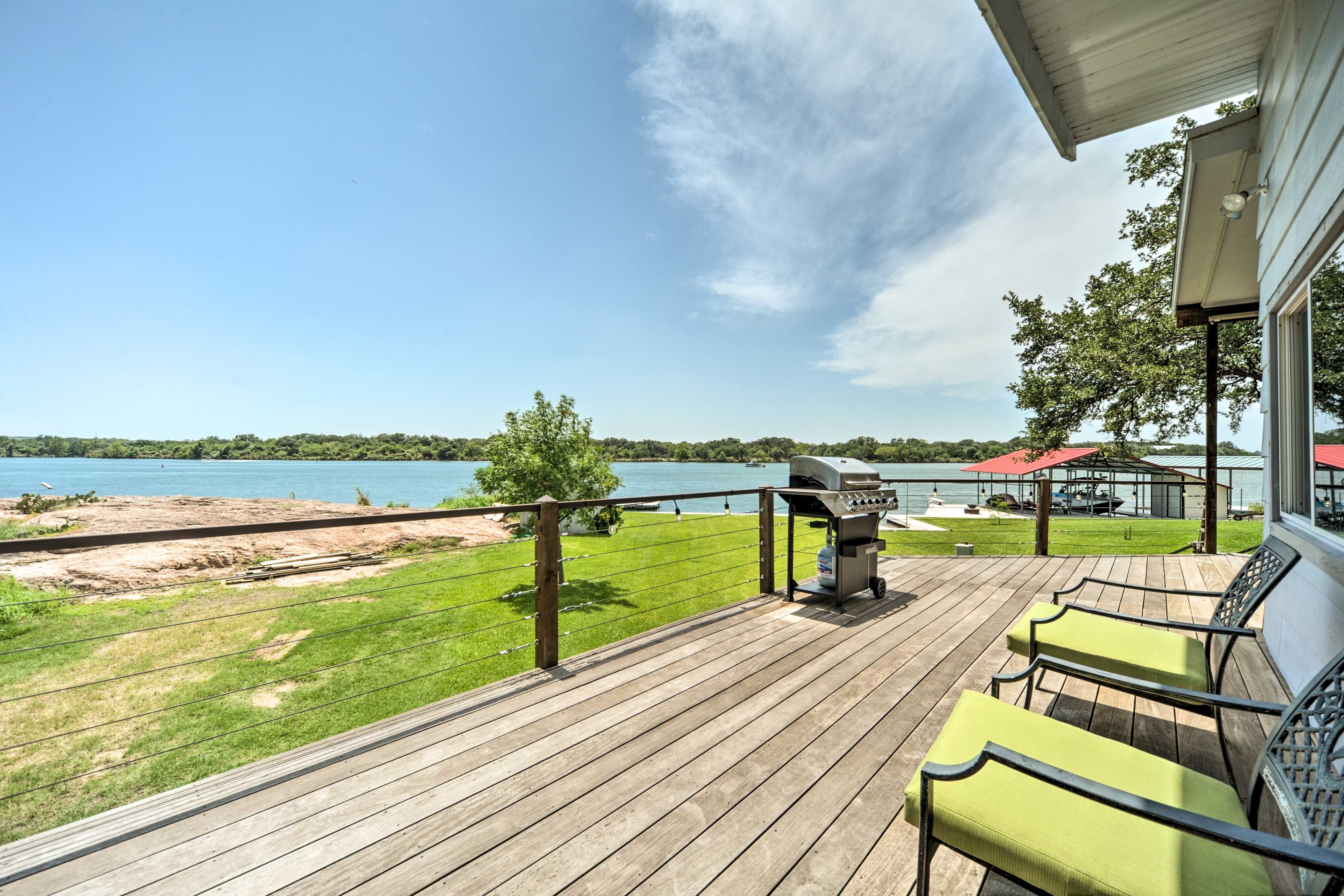 Kingsland Vacation Rental | 4BR | 2BA | Stairs Required | 1,900 Sq Ft