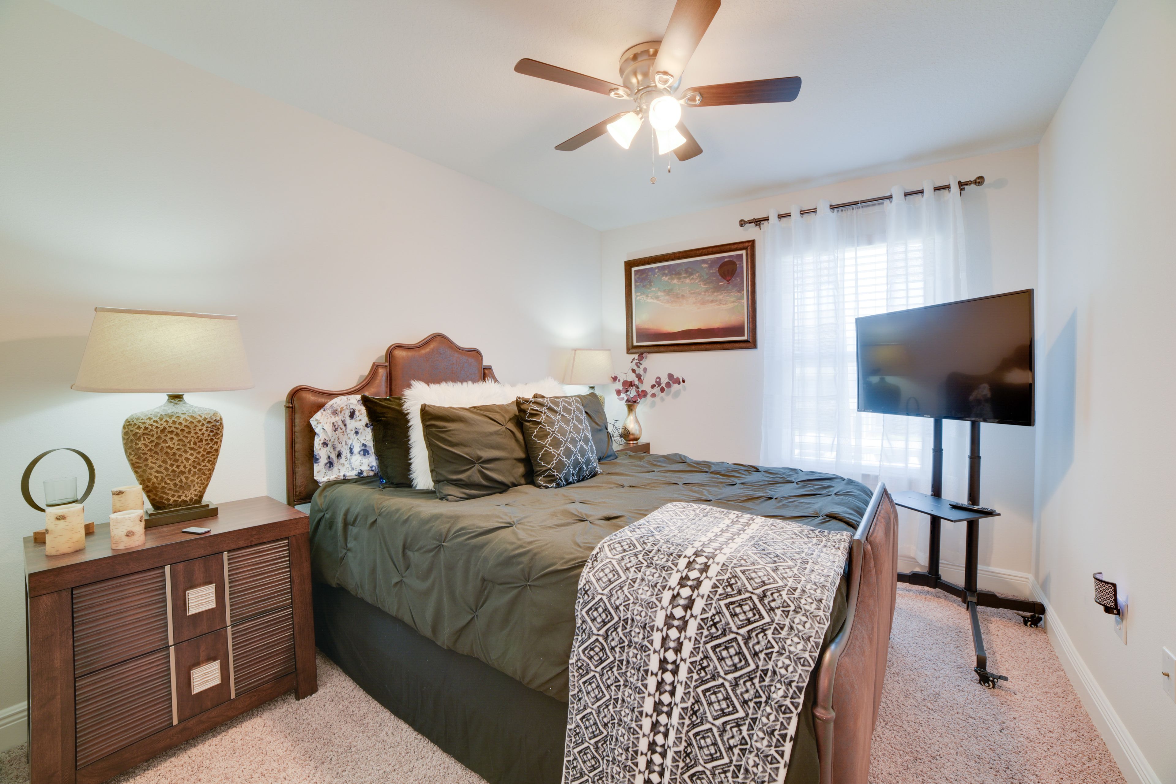 Bedroom 3 | Queen Bed