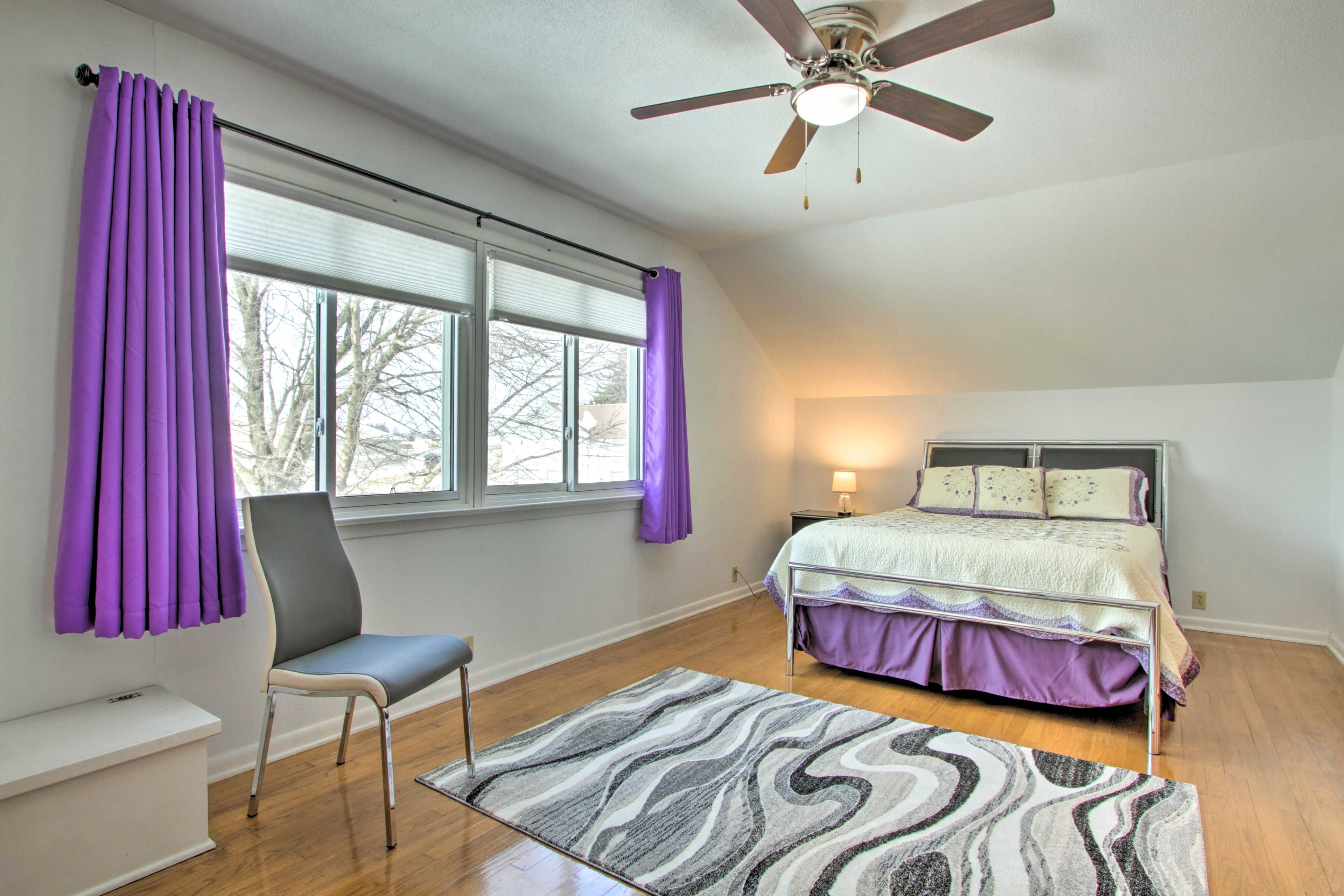 Bedroom 3 | Queen Bed | 2nd Floor