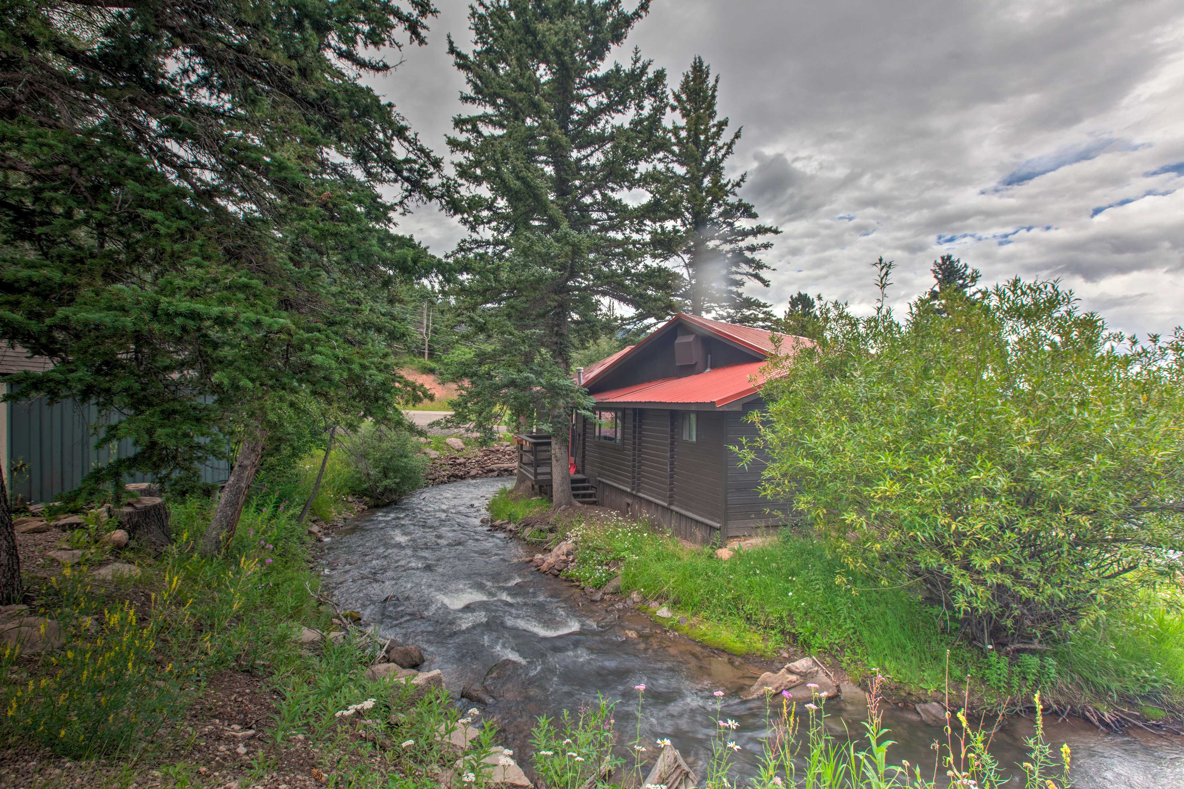 Exterior | Riverfront Location