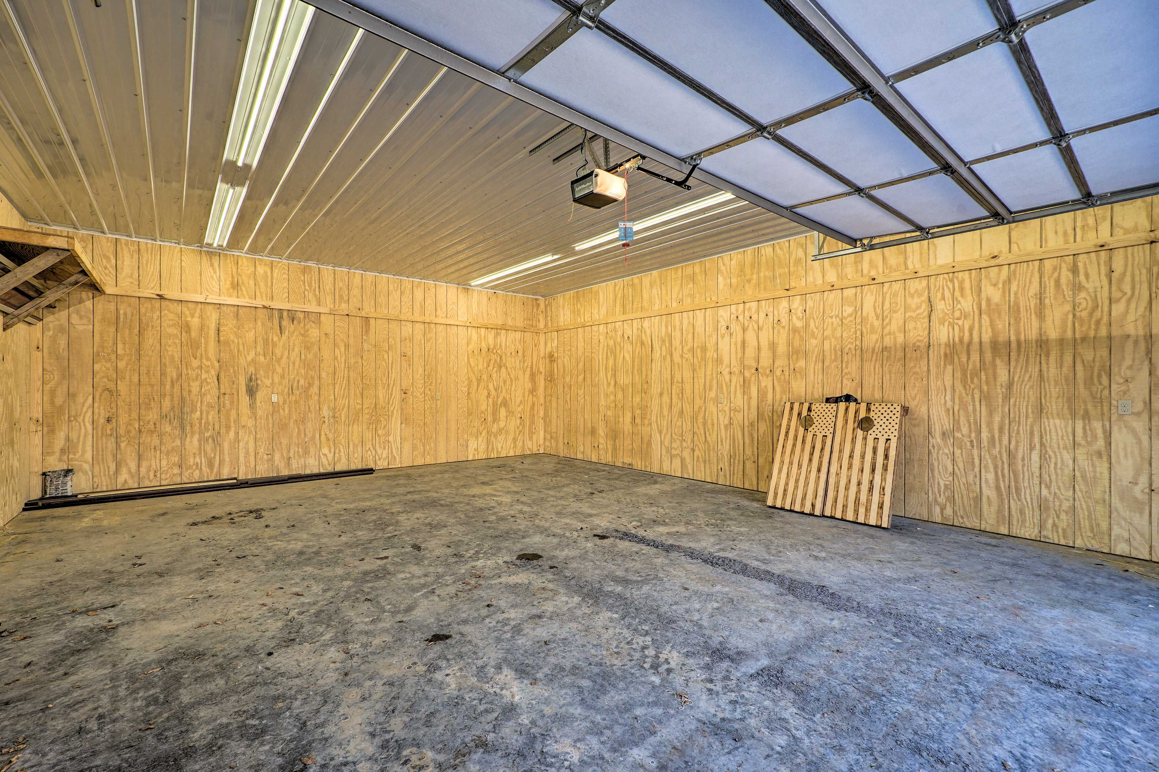 Garage Parking (2 Vehicles) | Driveway Parking (6 Vehicles)