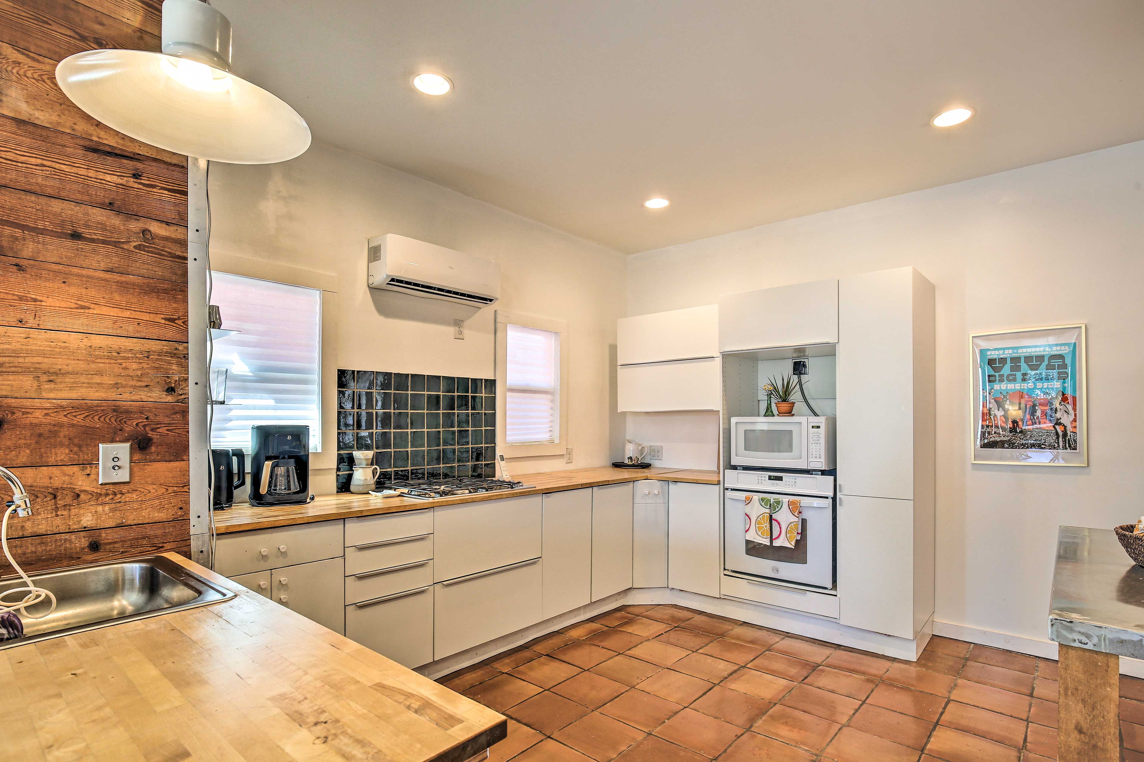 Fully Equipped Kitchen | Spices