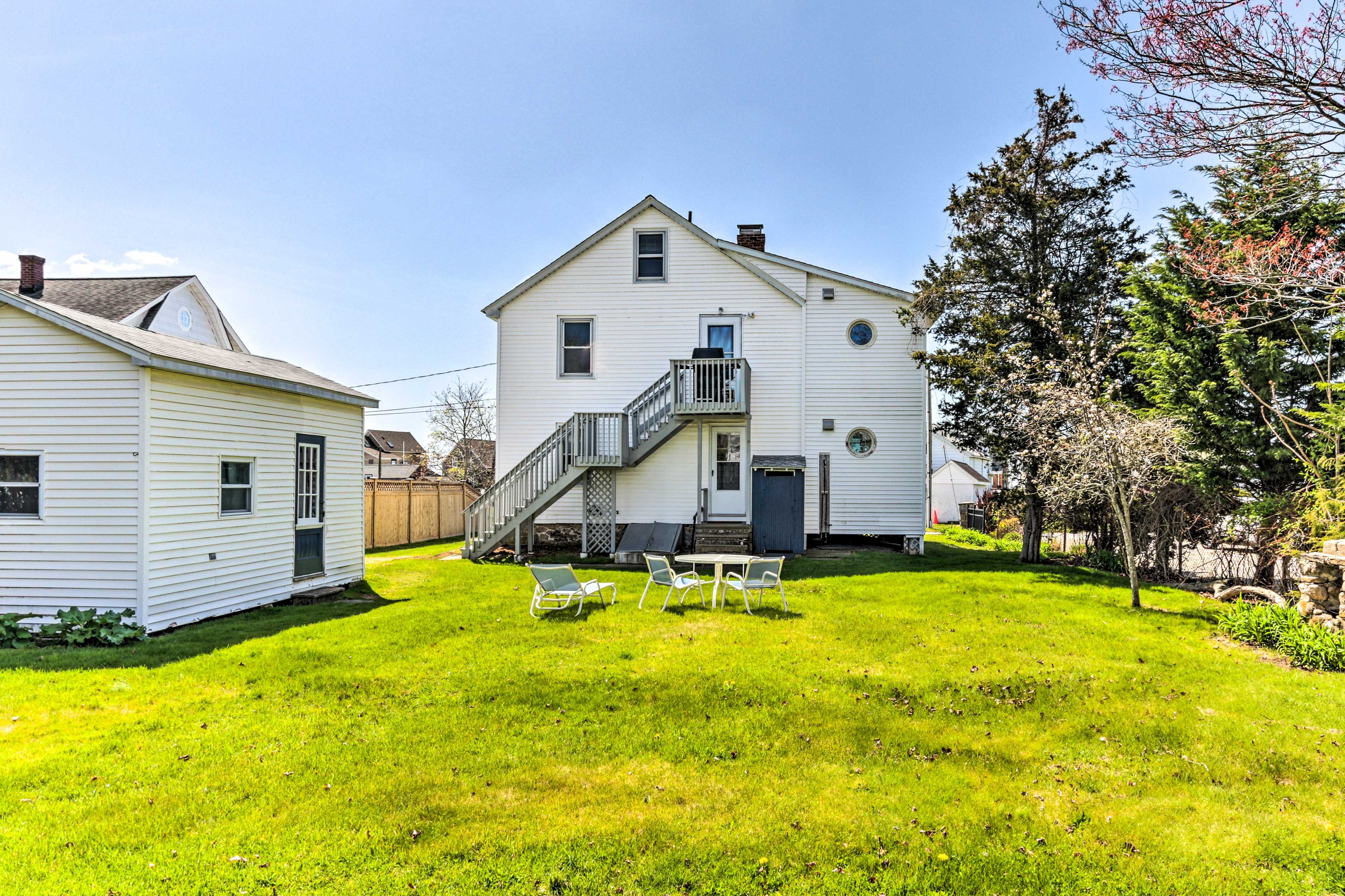 Home Exterior | Upper Level Unit
