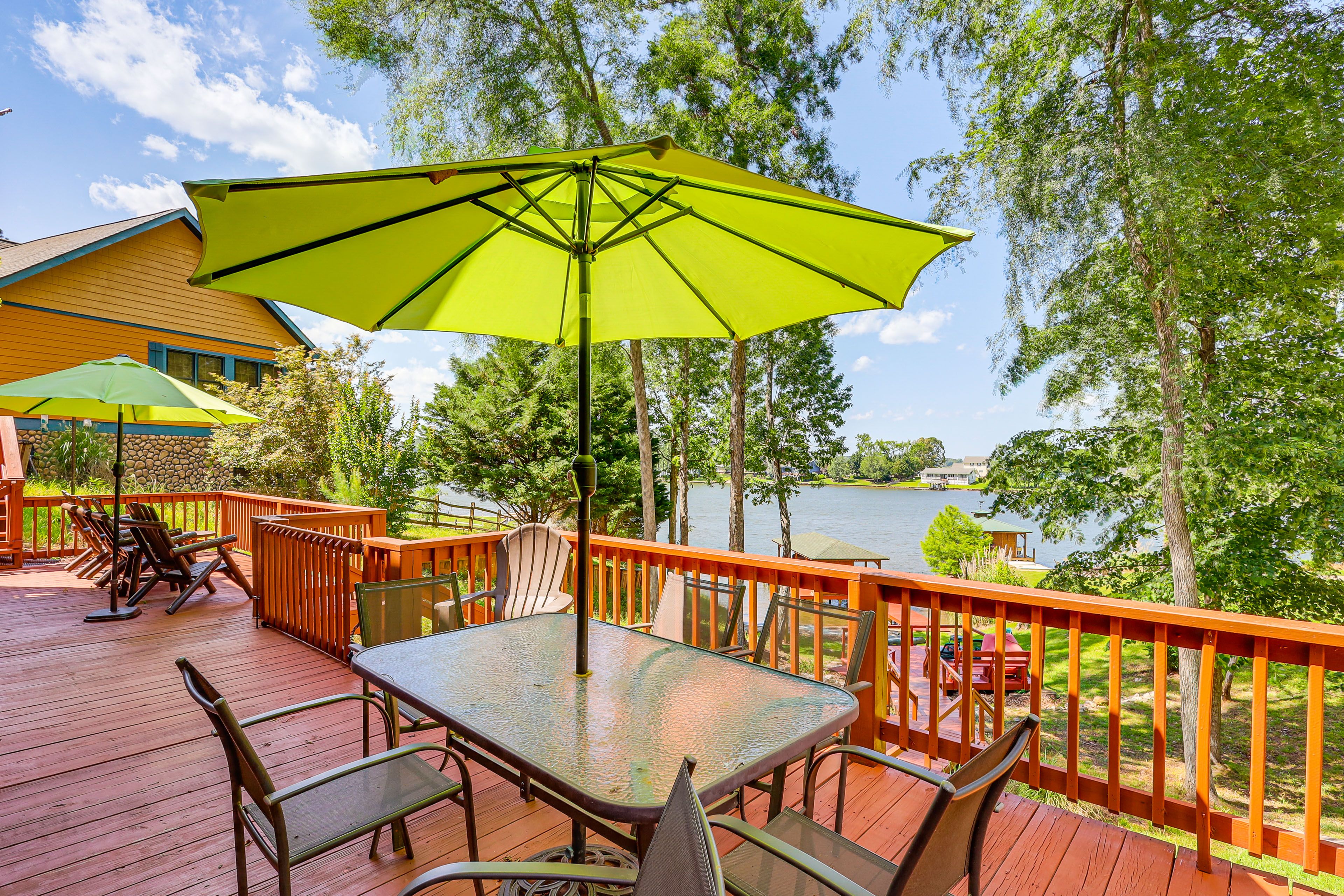Sparta Vacation Rental | 4BR | 2BA | 2,400 Sq Ft | Steps Required