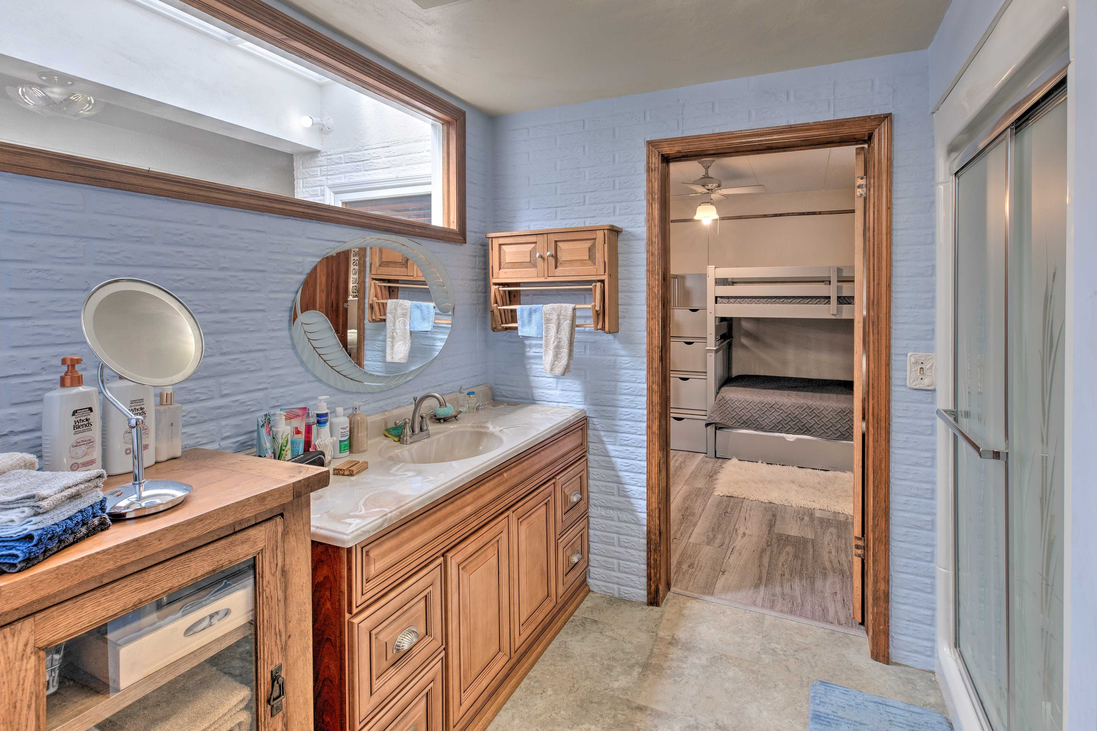 Full Bathroom | Hair Dryers