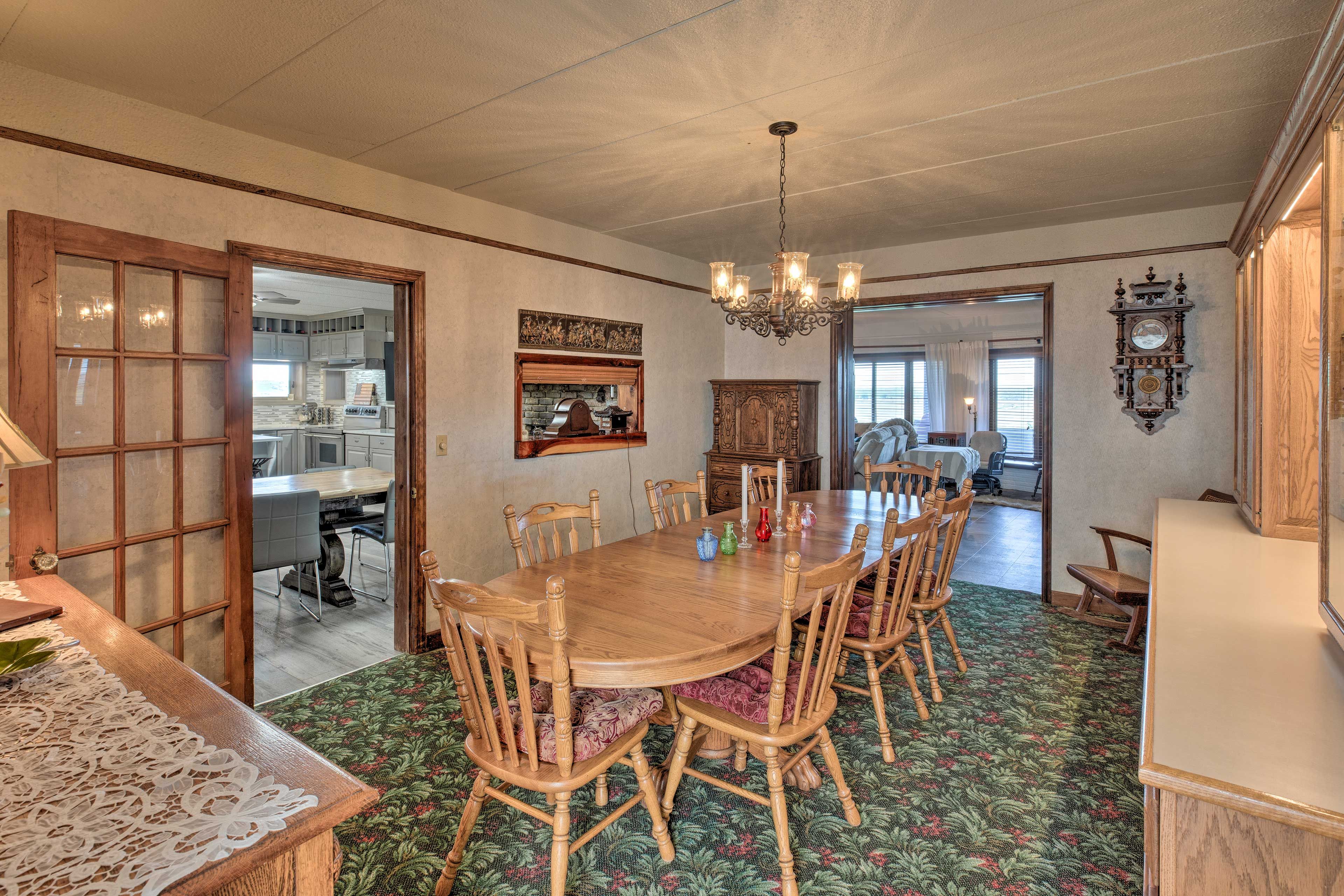 Dining Area | Dishware/Flatware | High Chair | Trash Bags/Paper Towels