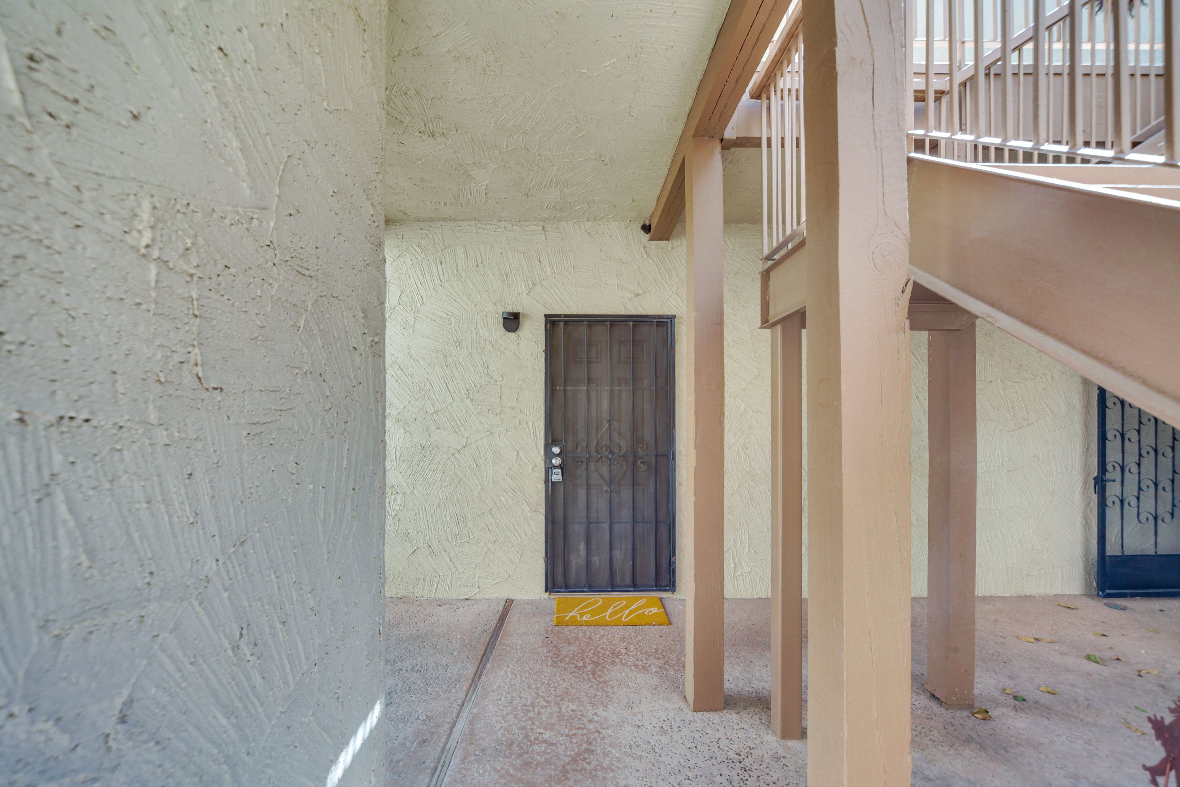 Front Entrance | Keyless Entry