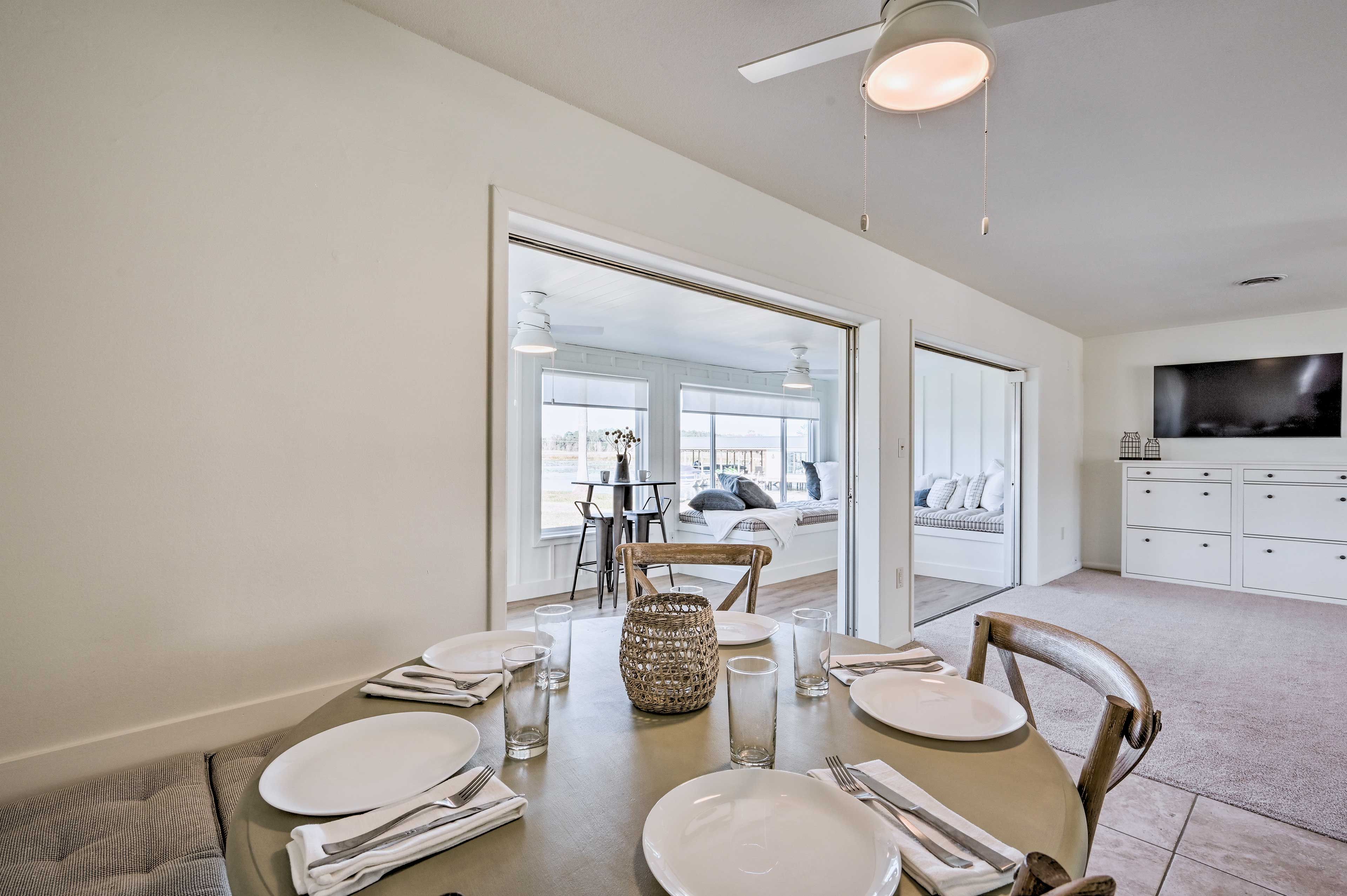 Dining Area | Fully Equipped Kitchen