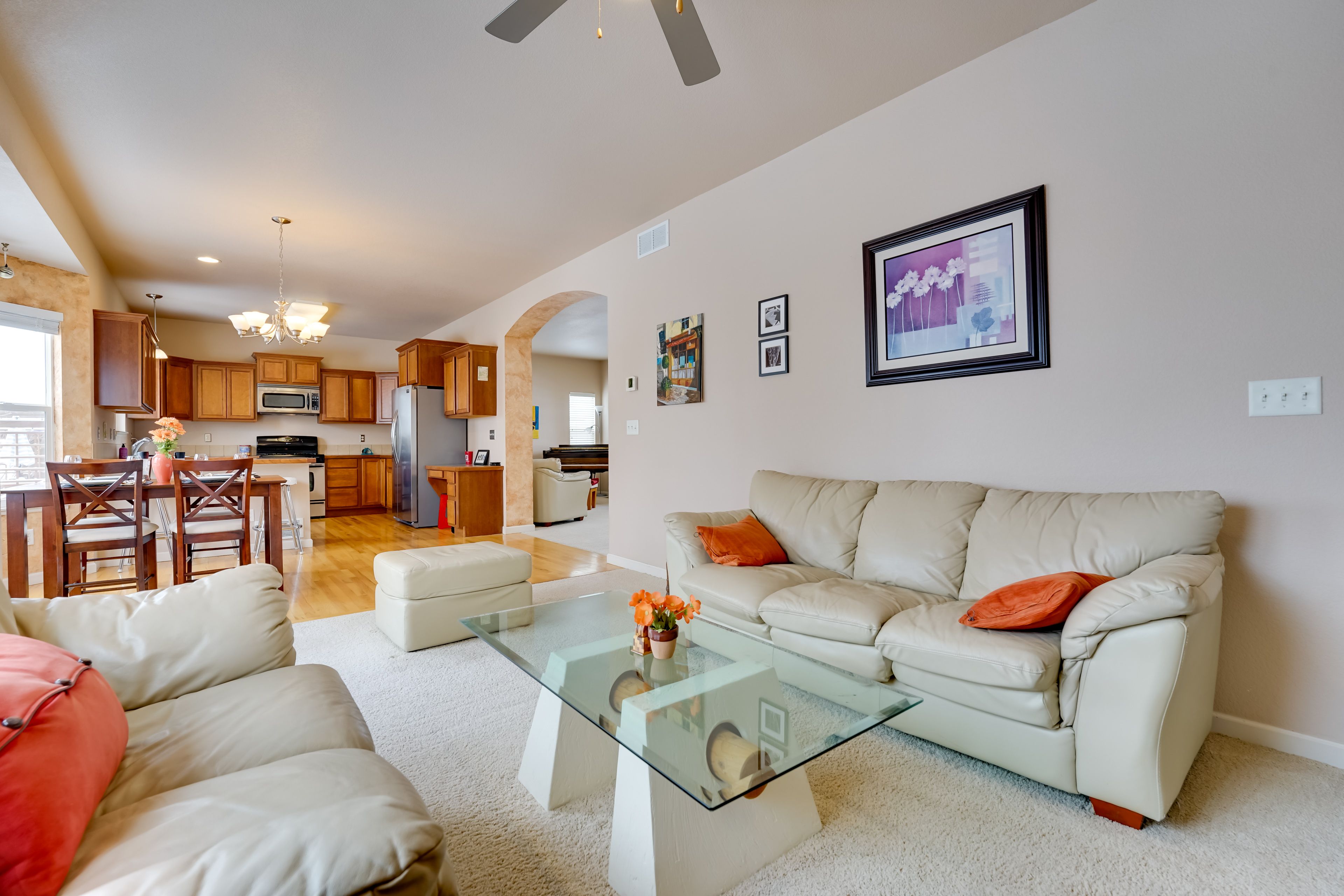 Living Room | Free WiFi