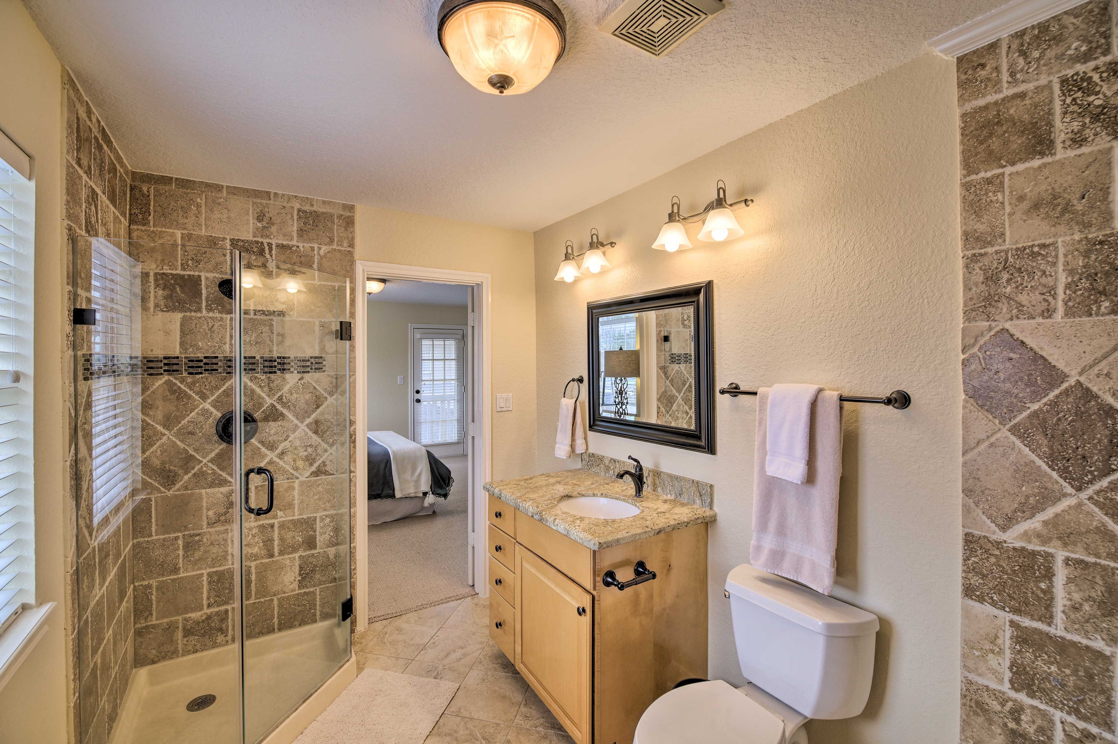 En-Suite Bathroom