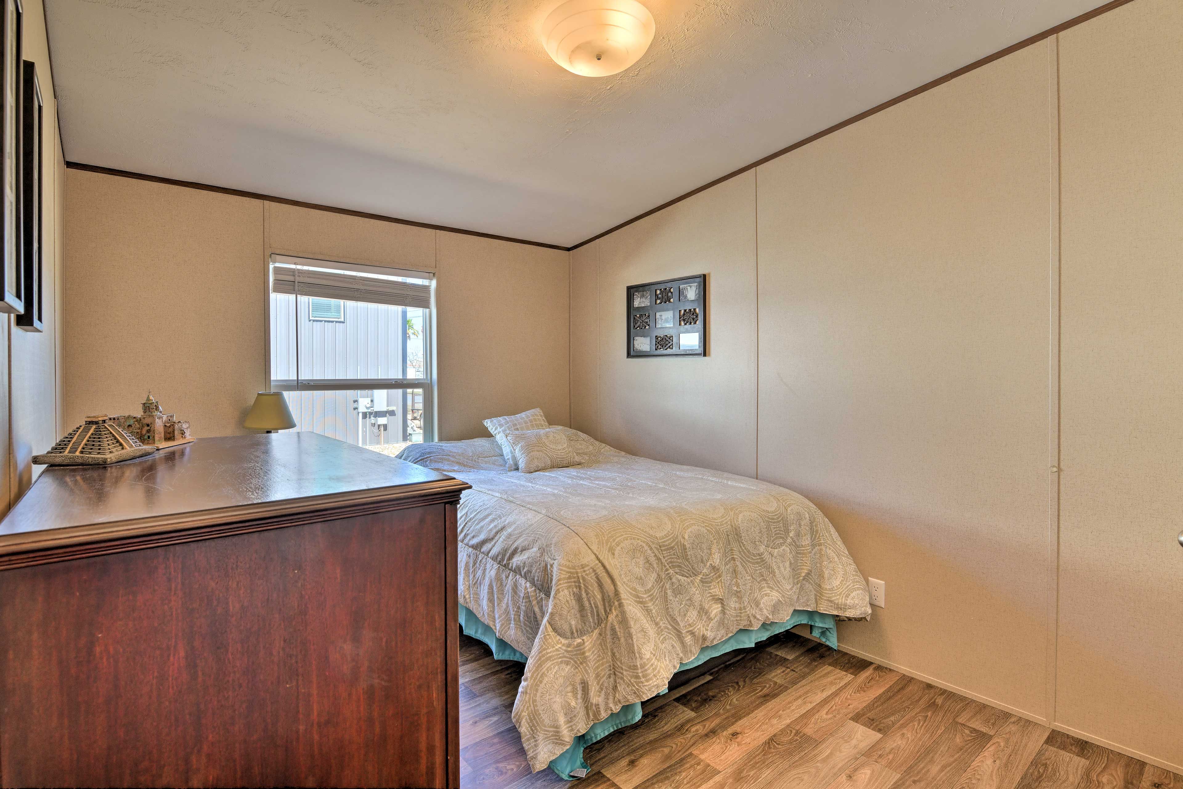 Bedroom 2 | Full Bed