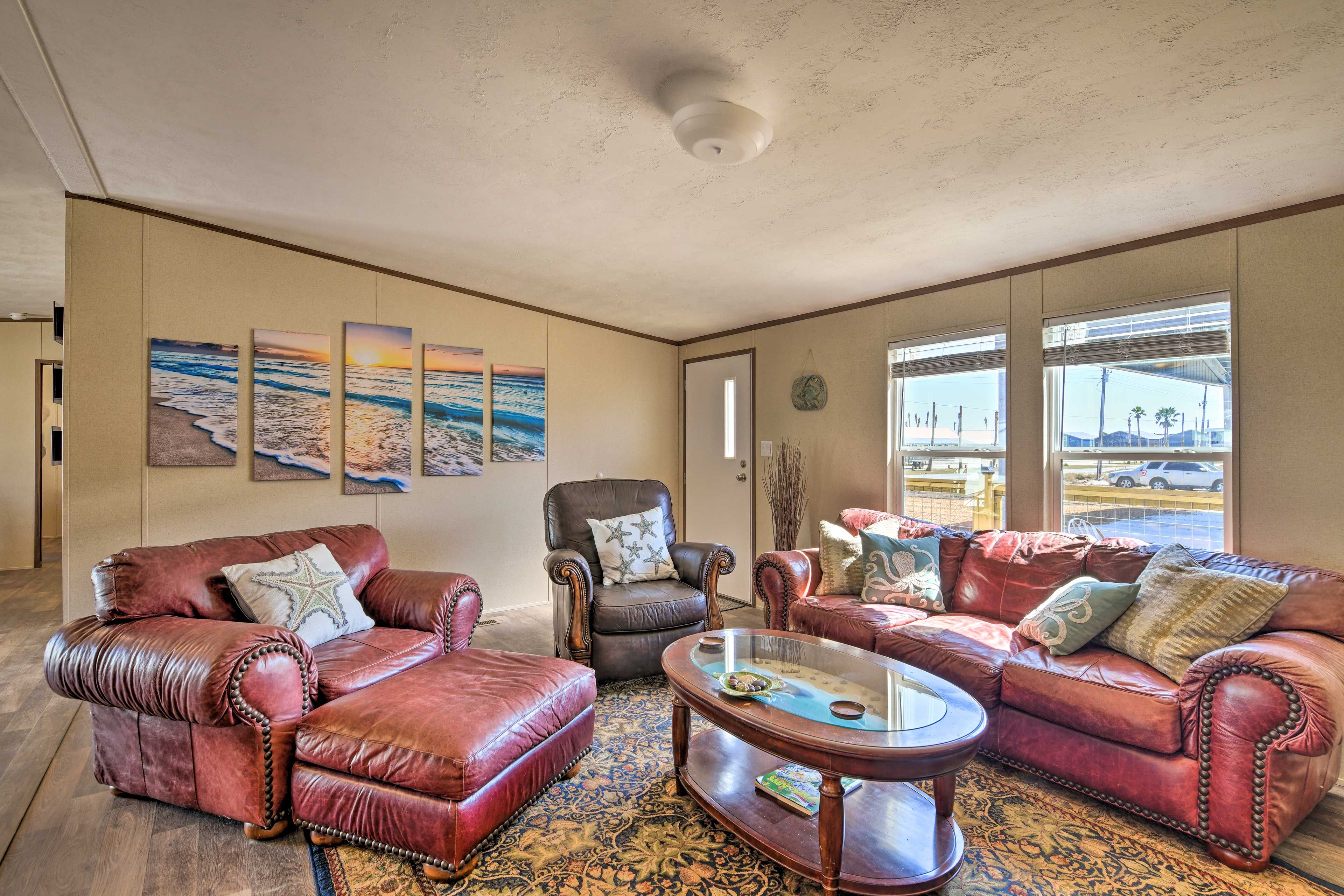 Living Room | Smart TV