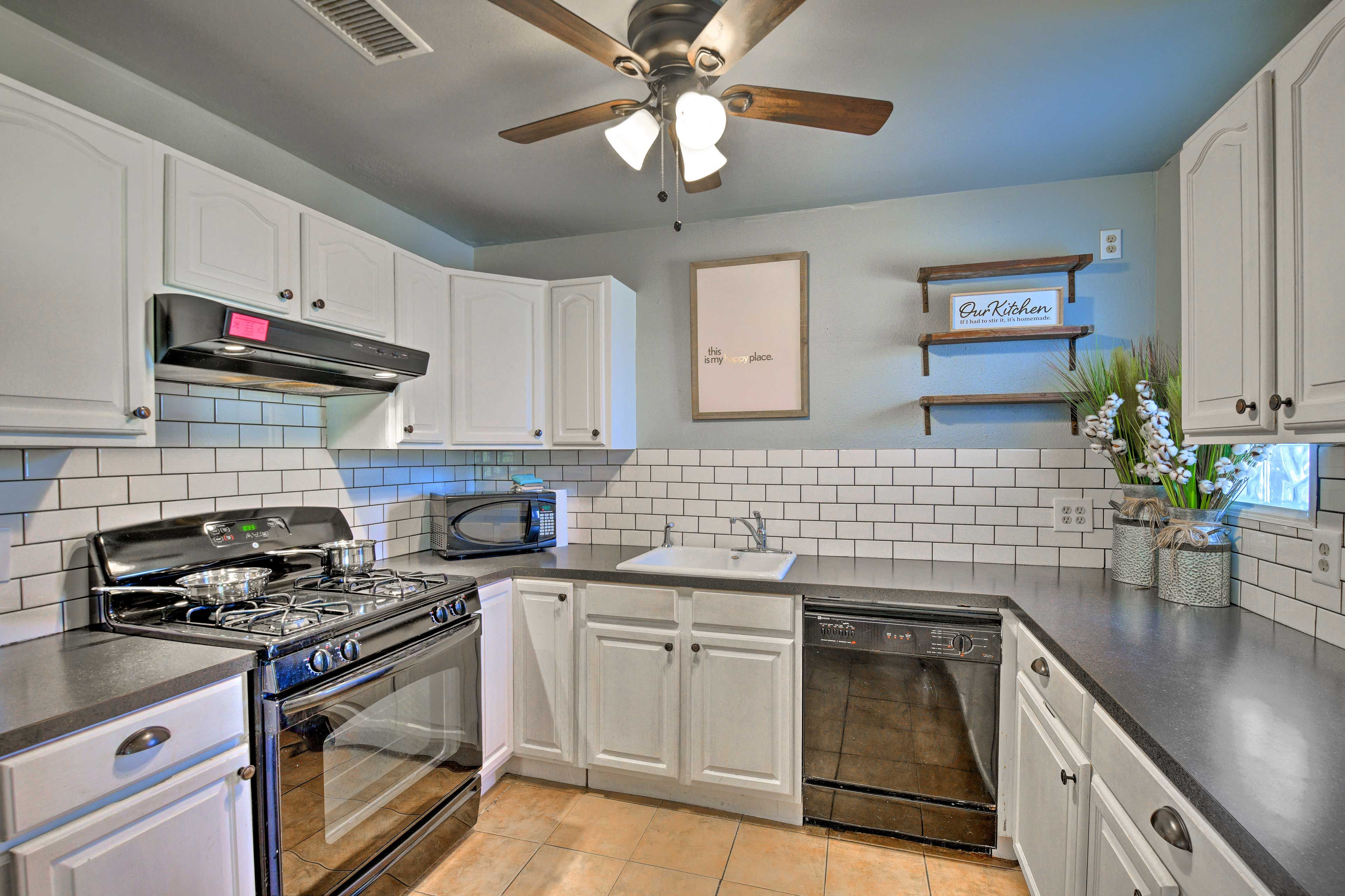 Kitchen | Fully Equipped