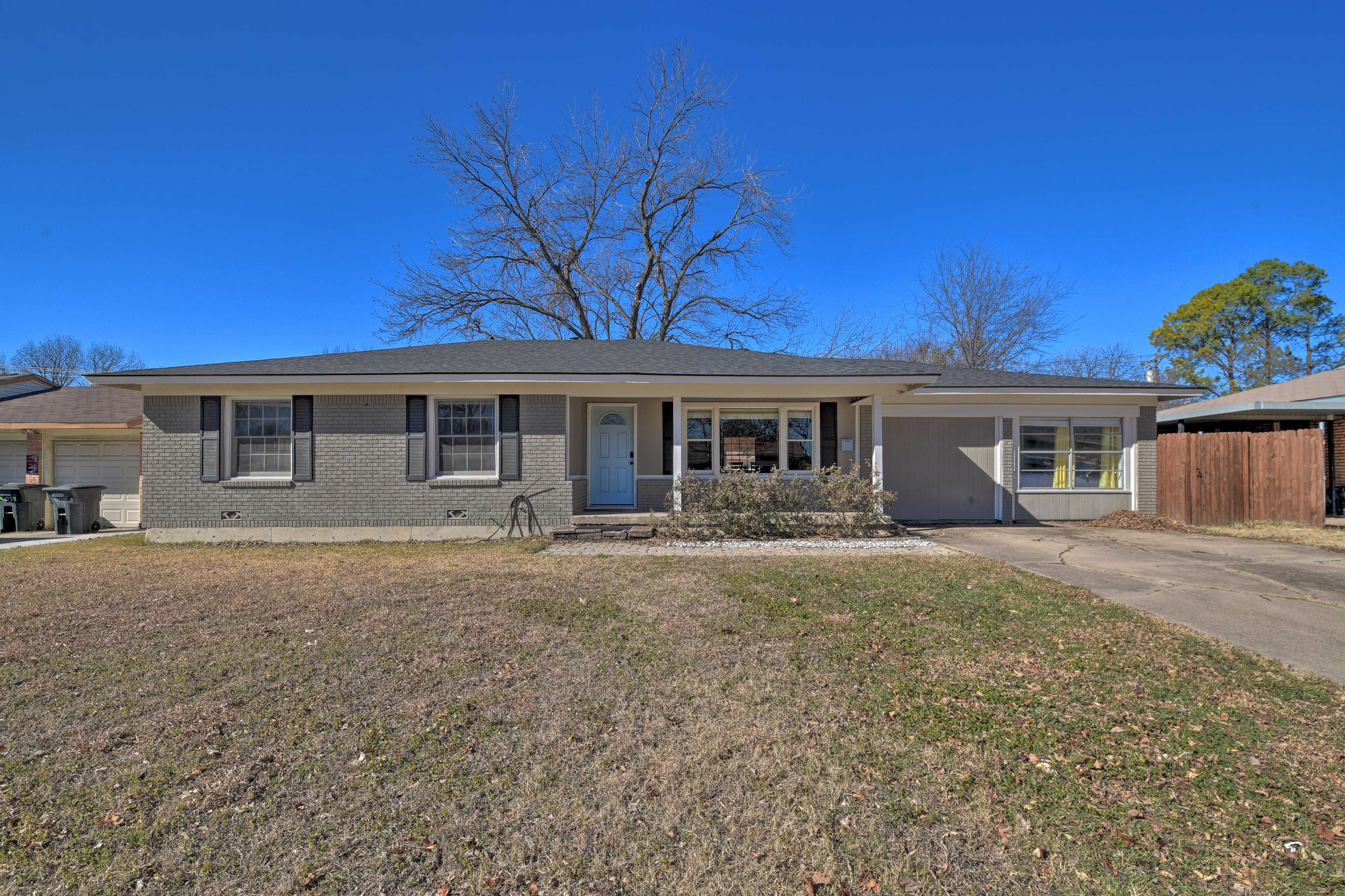 Exterior | Keyless Entry | Driveway Parking (4 Vehicles)