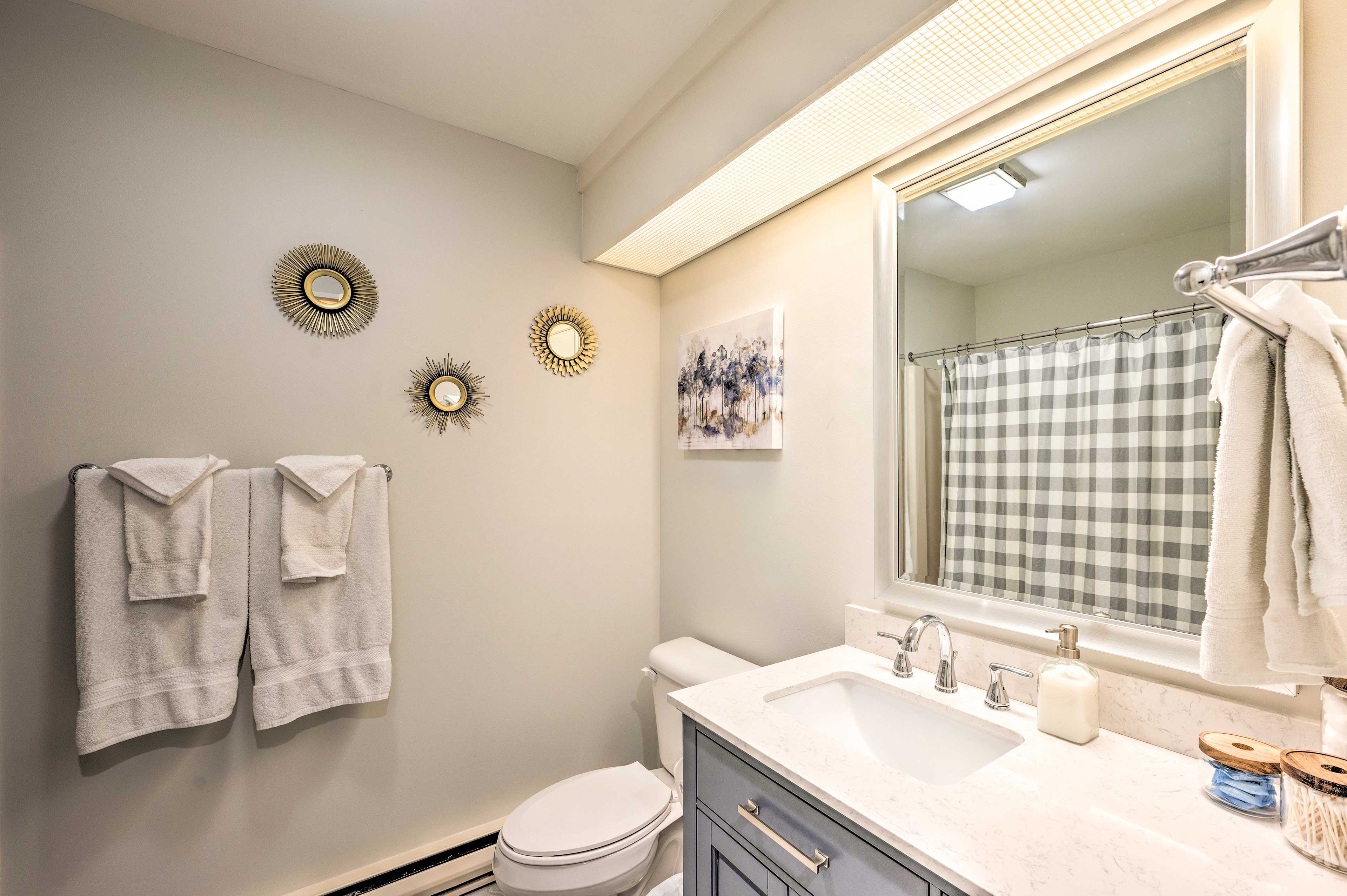 Full Bathroom