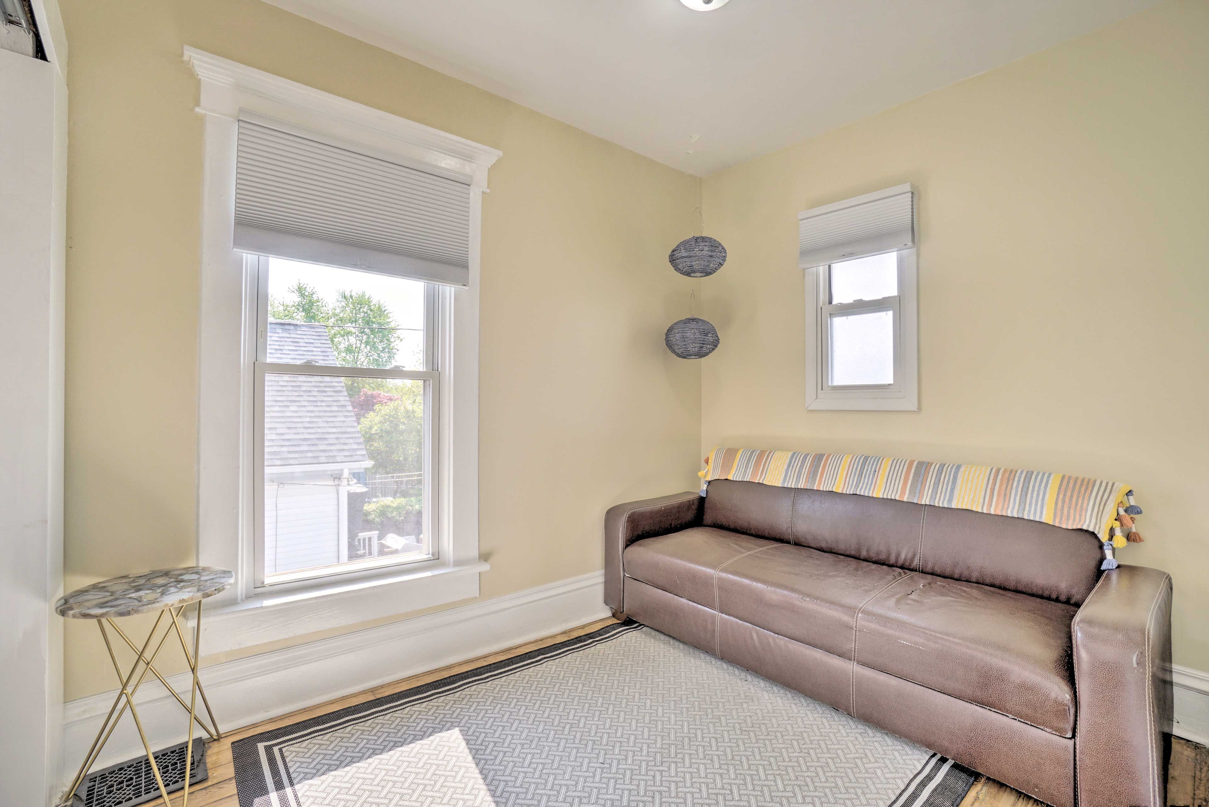 Bedroom 2 | Full Futon | 2nd Floor