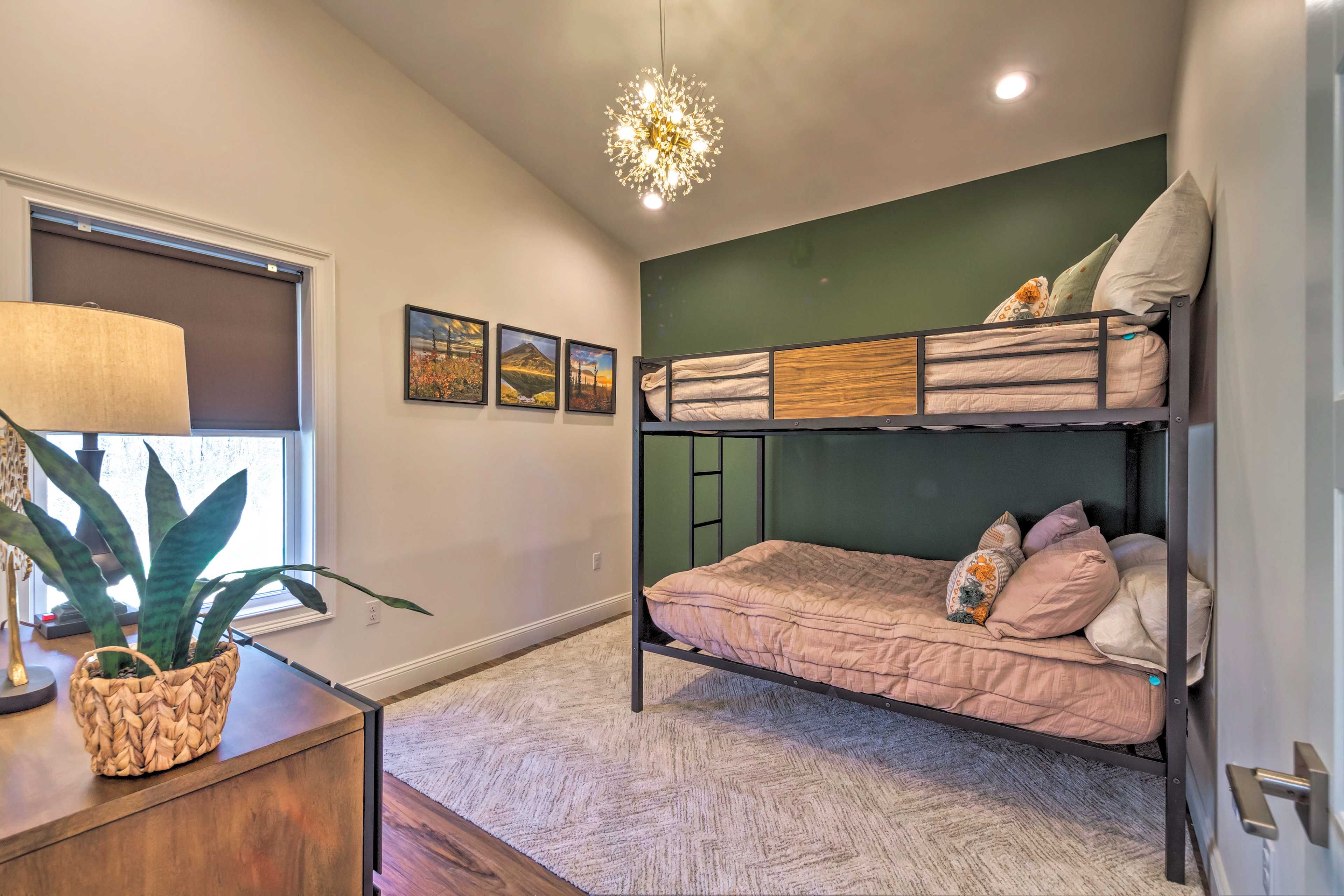 Bedroom 2 | Main Level | Full Bunk Bed
