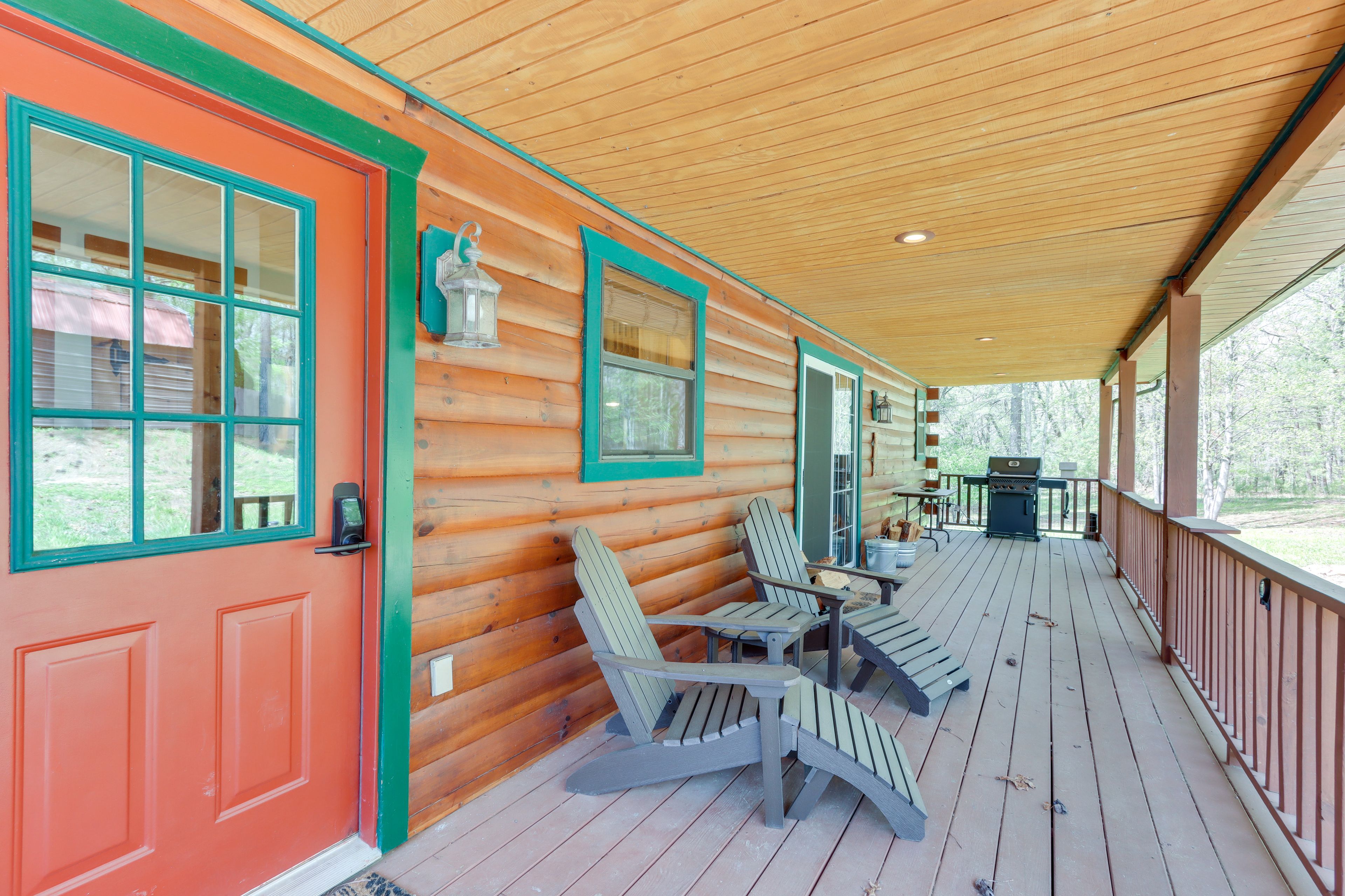 Covered Porch w/ Seating | Gas Grill