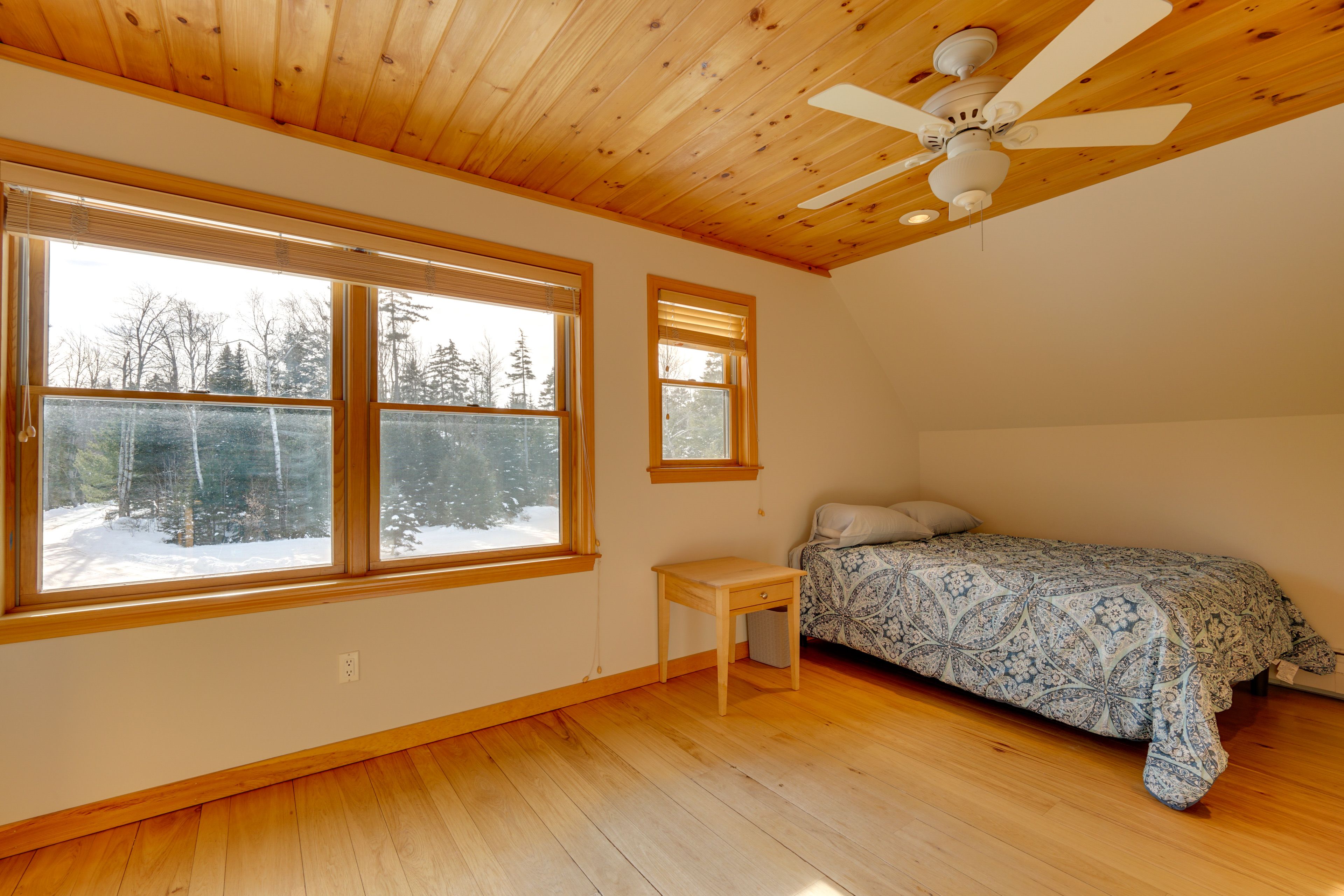 Bedroom 5 | Full Bed