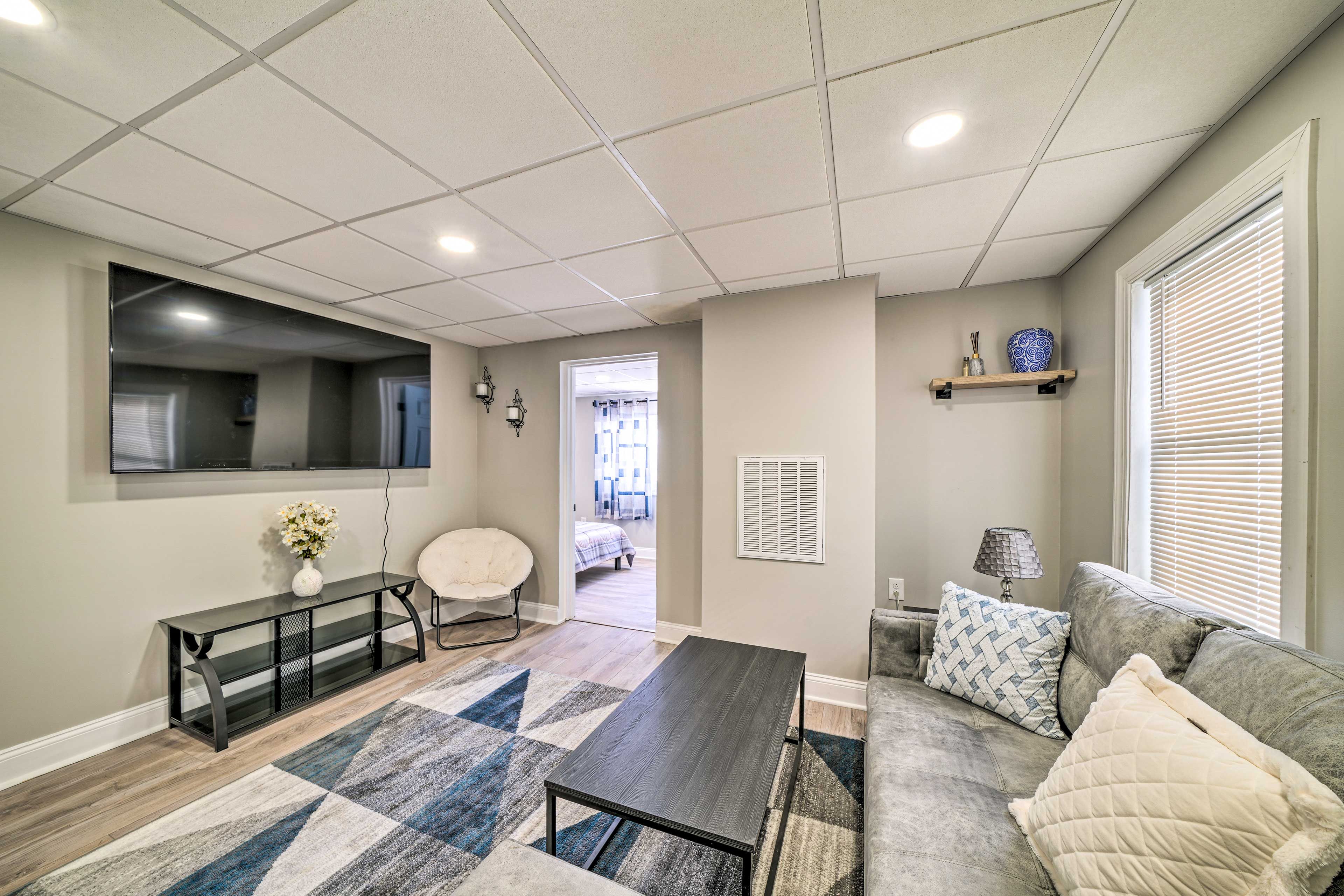 Living Room | Sleeper Sofa