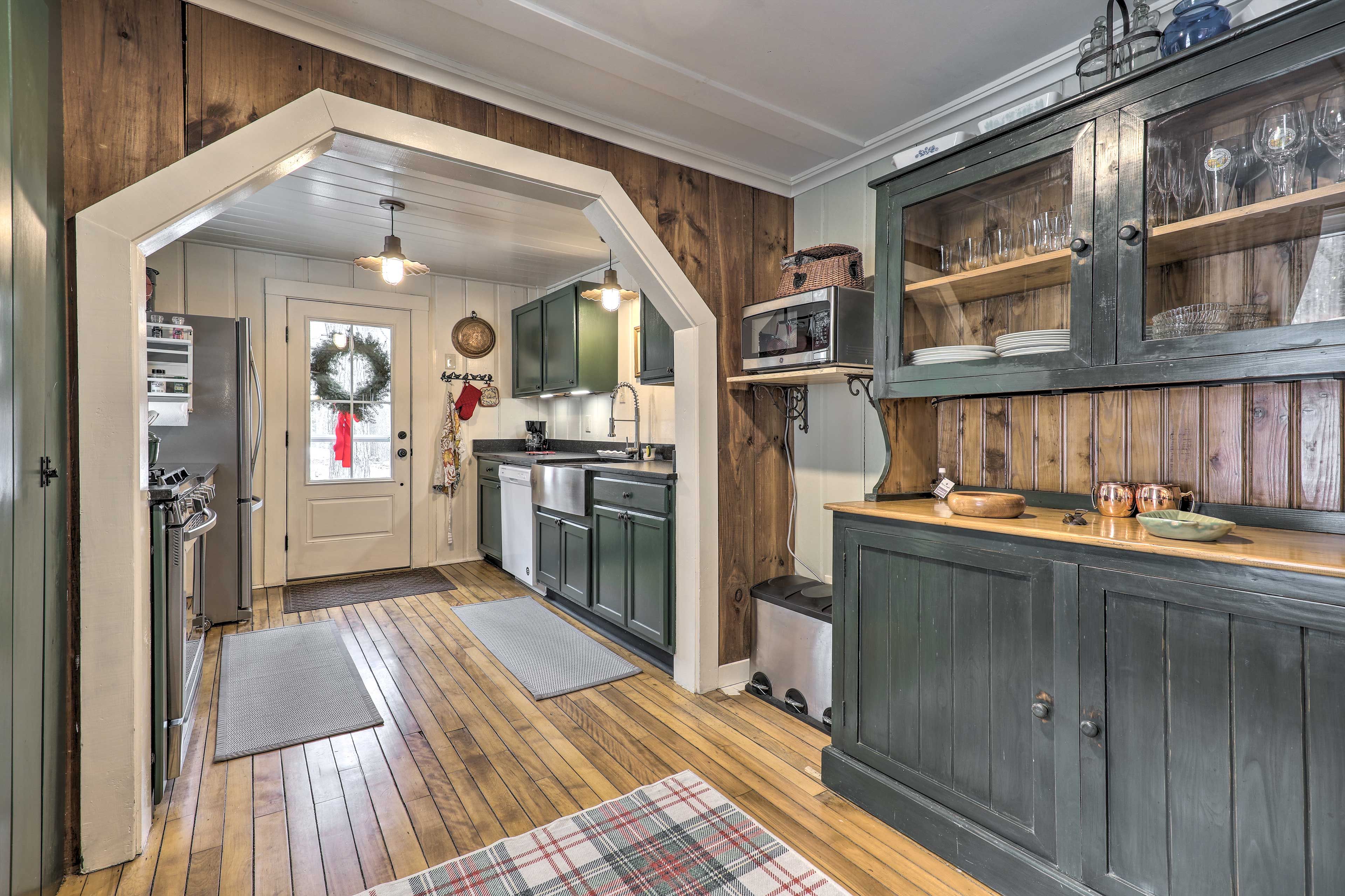 Kitchen | Fully Equipped