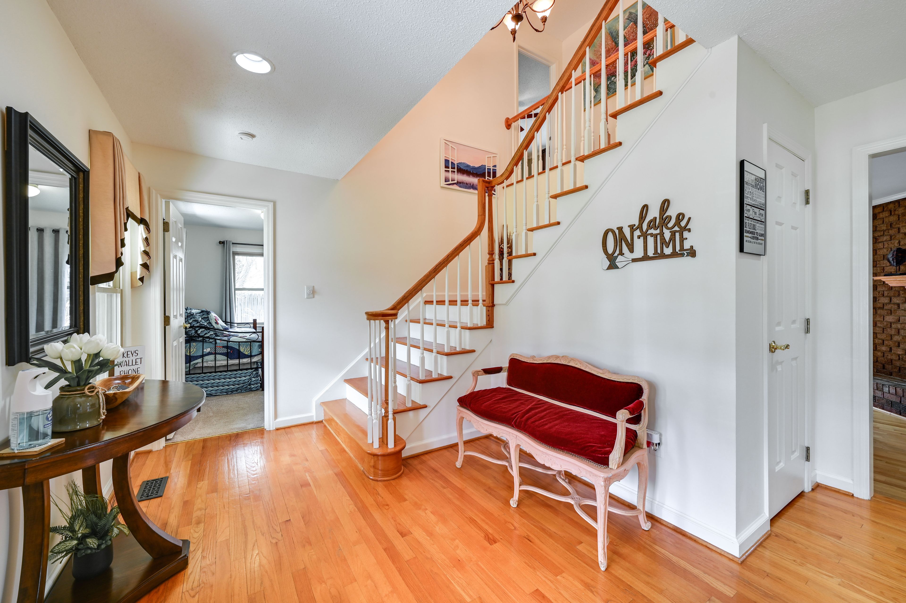 Stairs to 2nd Floor