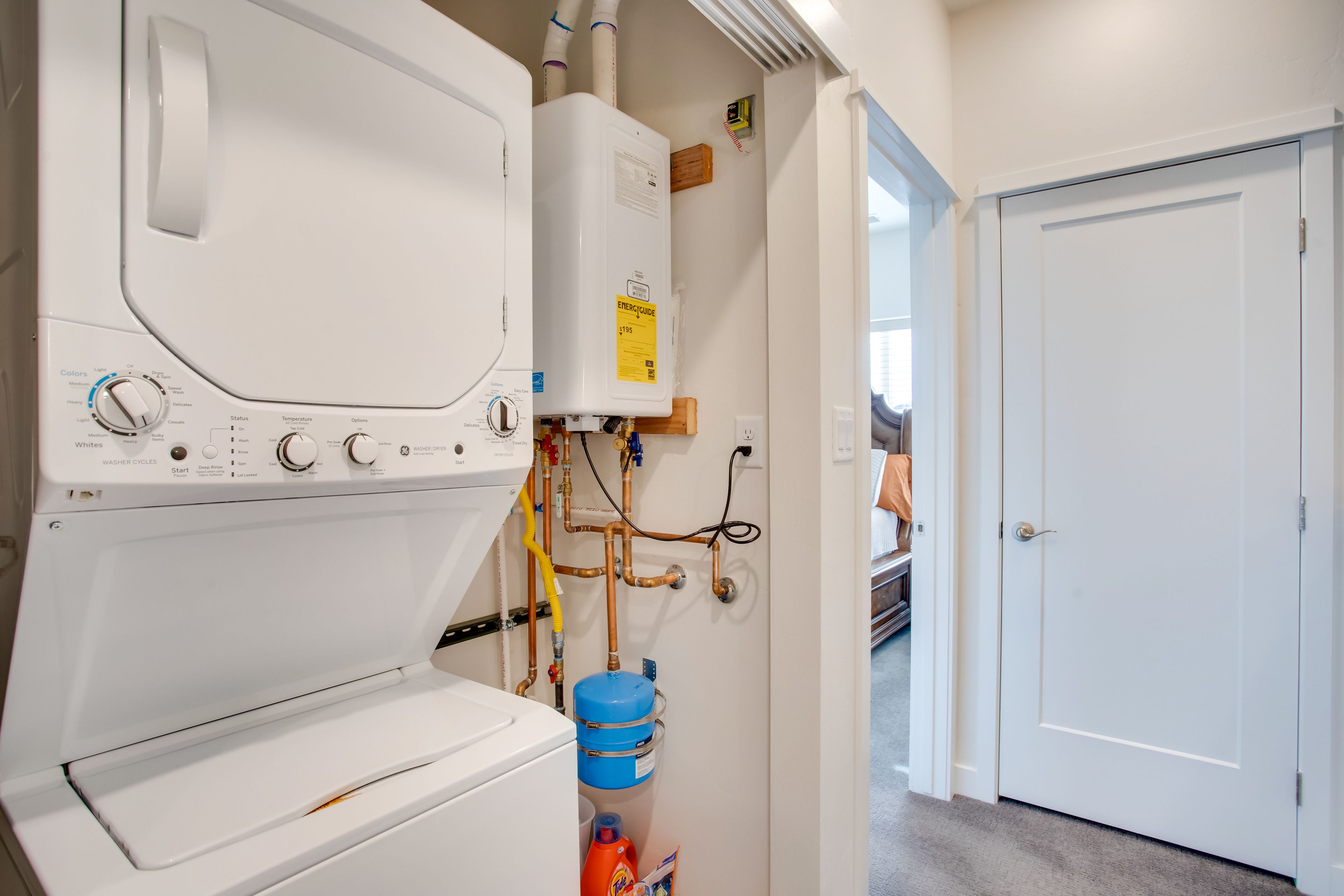 In-Unit Laundry | 2nd Floor