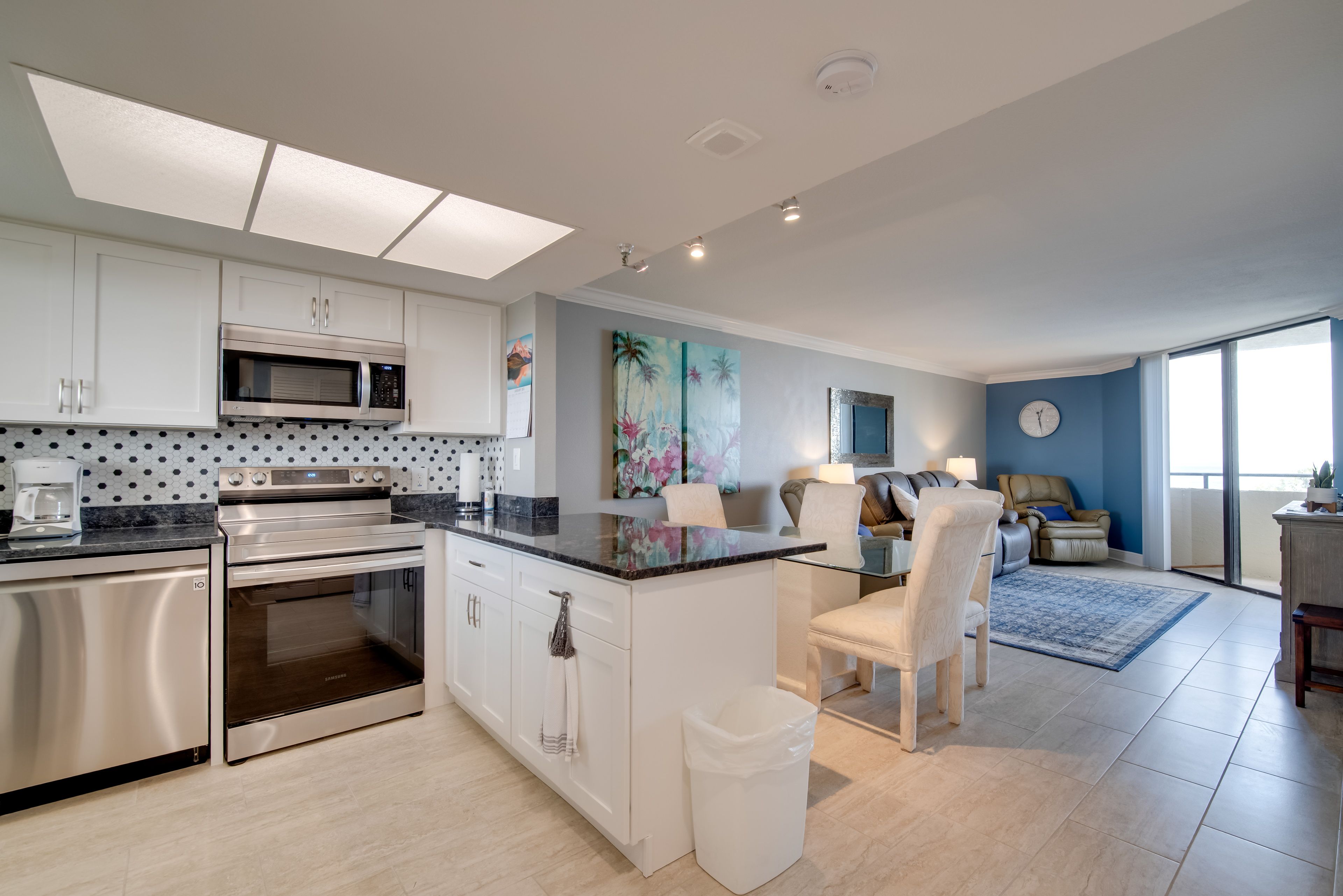 Kitchen | Cooking Basics | Dishware/Flatware