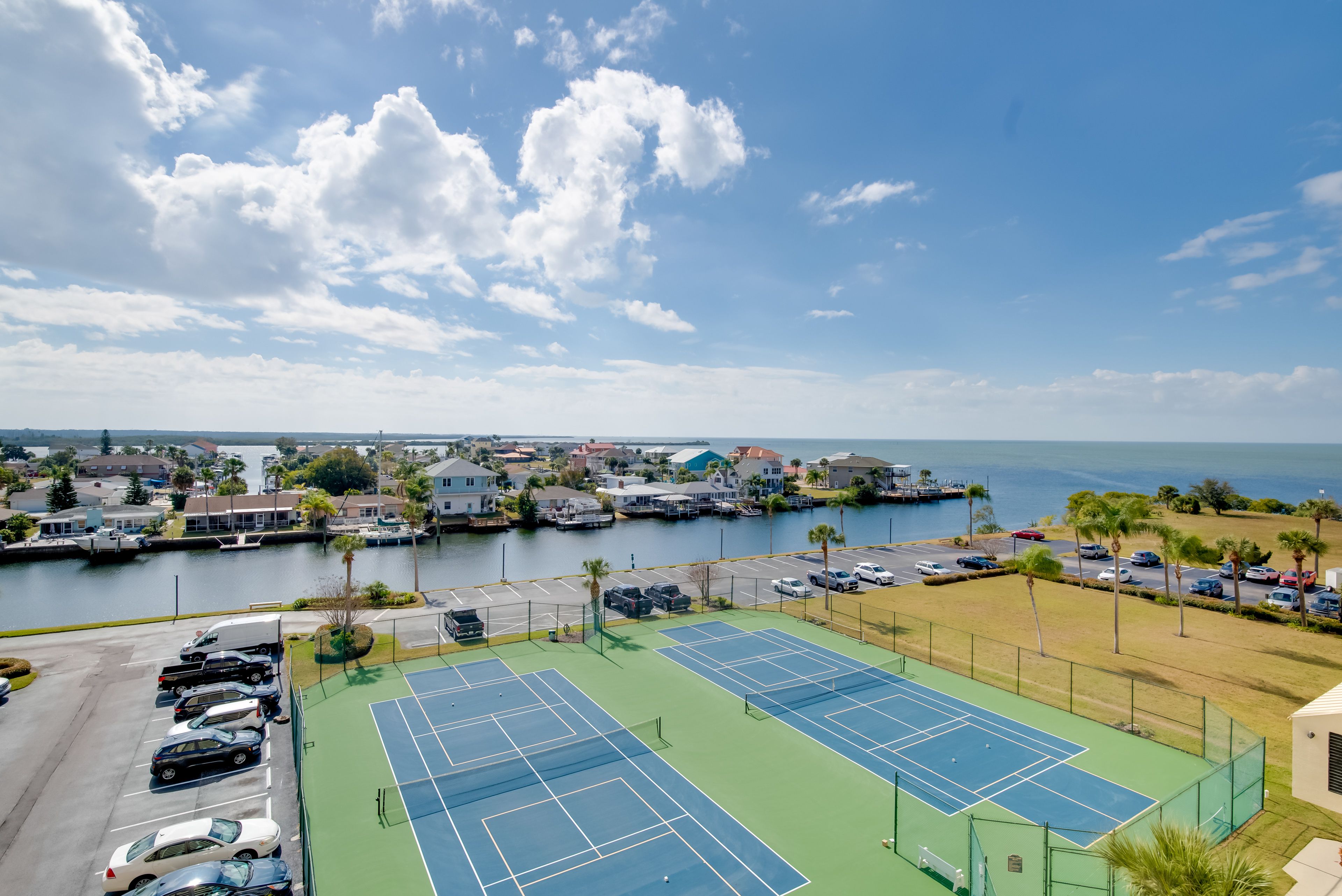 Community Tennis Courts