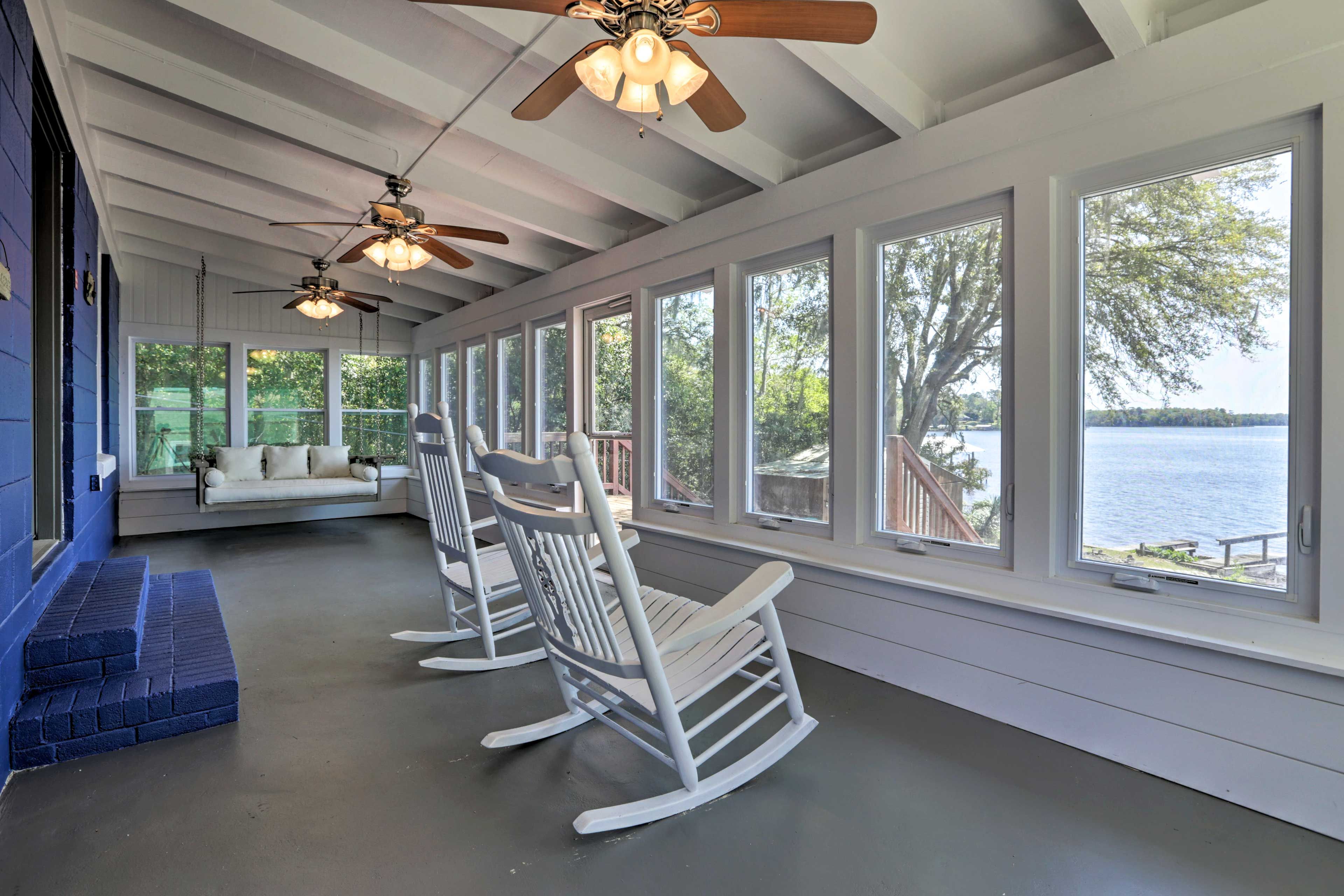 Enclosed Patio | Ceiling Fans