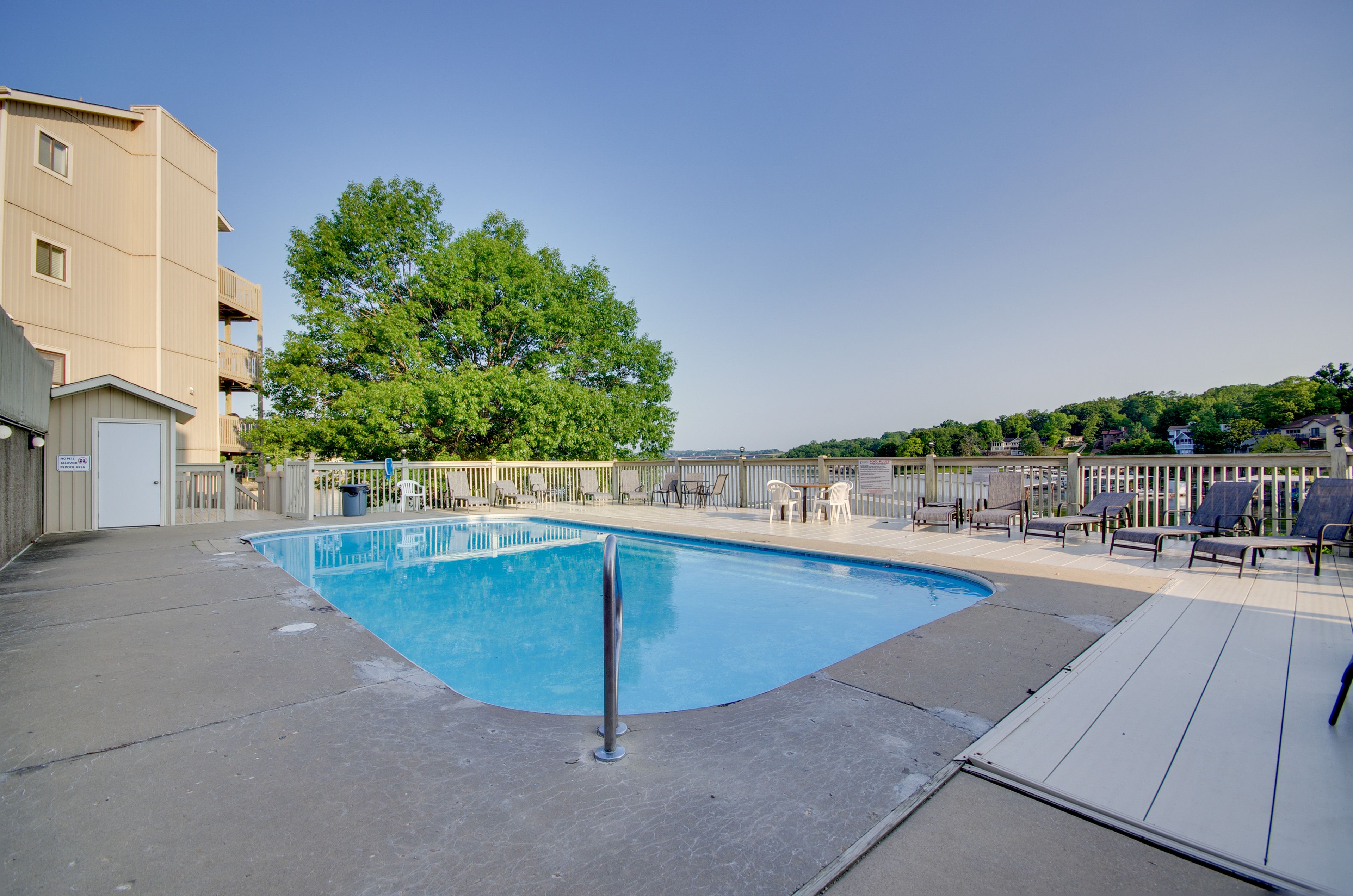 Community Outdoor Pool