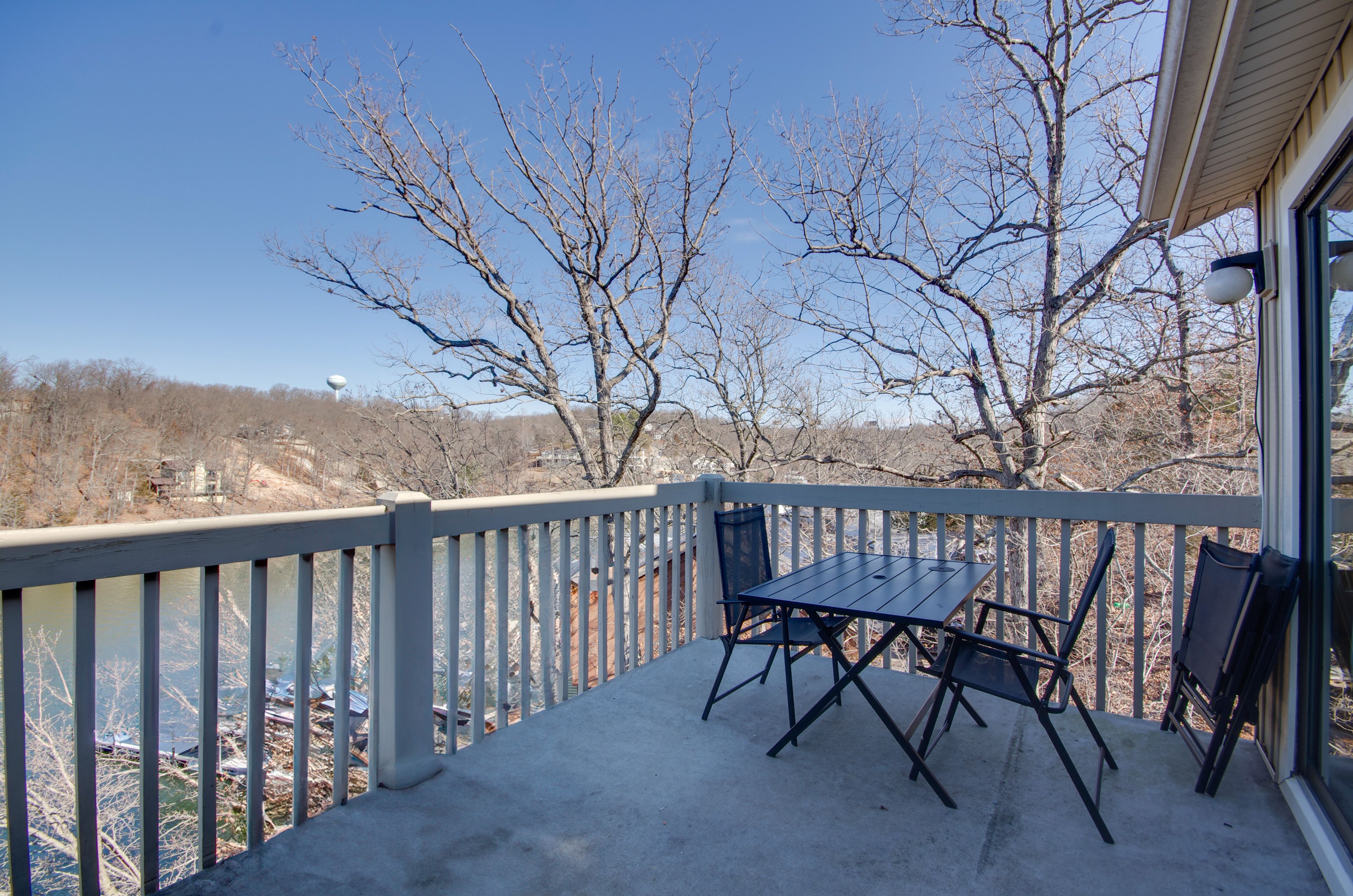 Private Balcony | Gas Grill | Lake Views