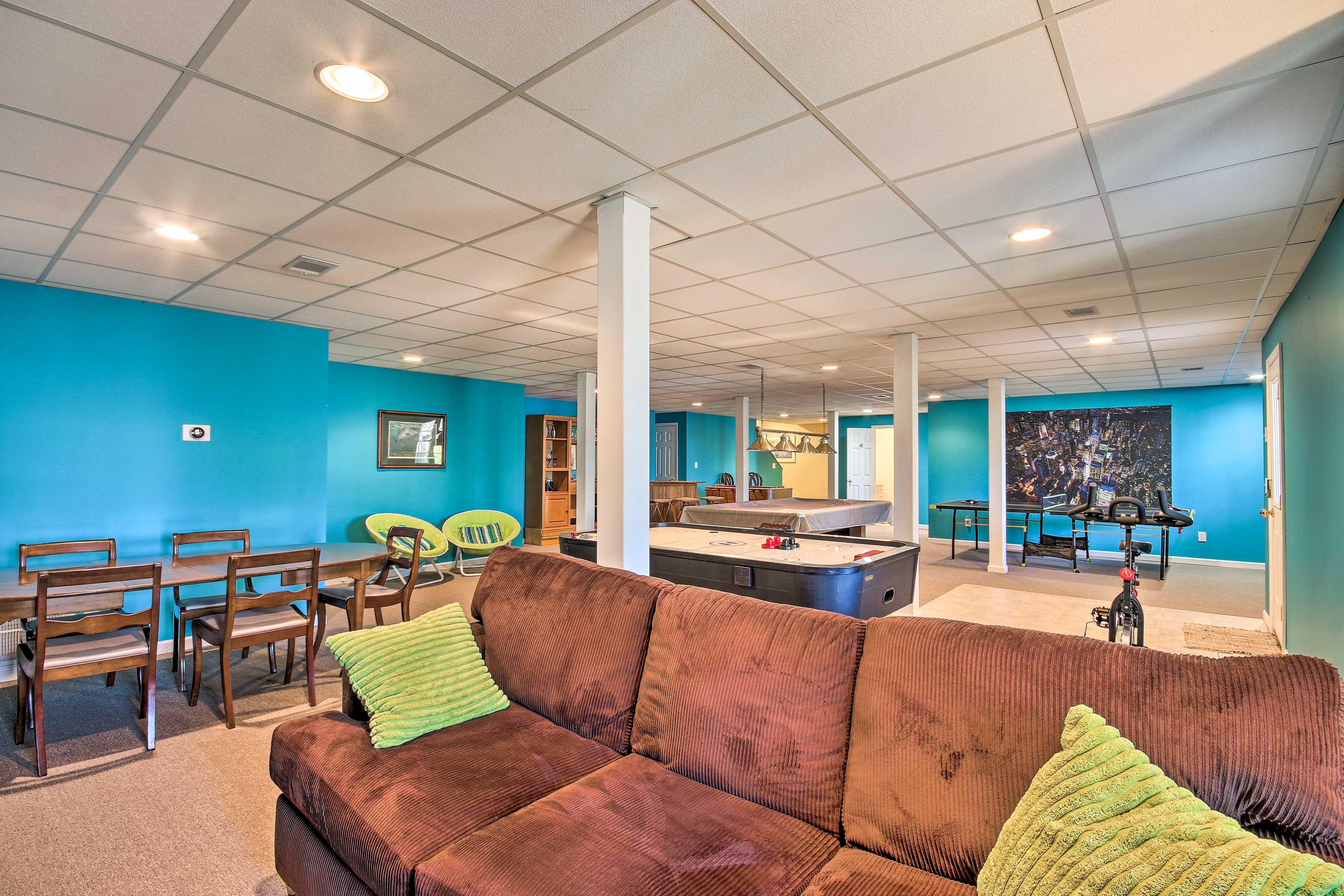 Game Room | Basement | Air Hockey Table | Smart TV w/ Amazon Fire Stick