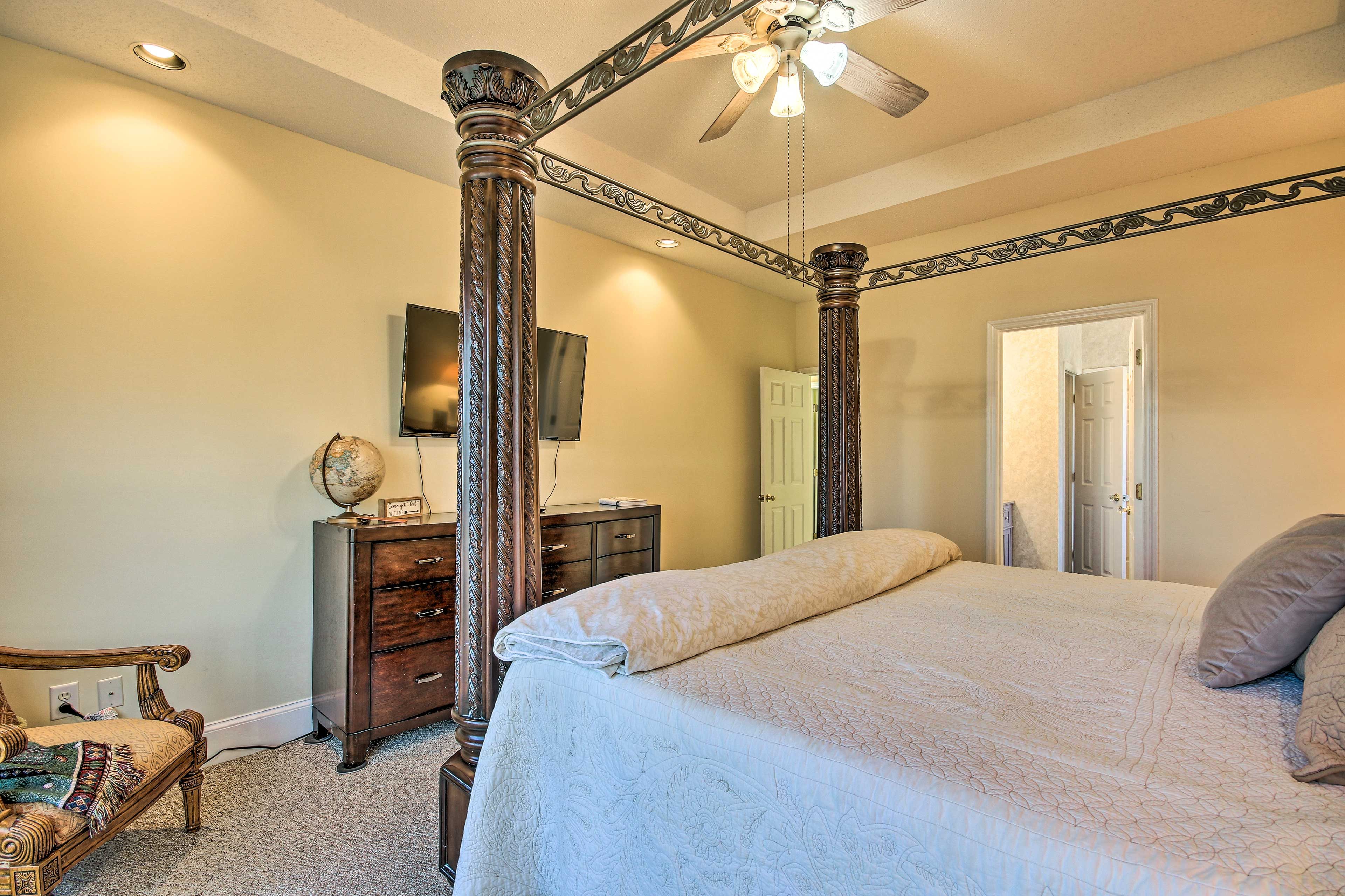 Bedroom 1 | Linens Provided | Smart TV w/ Amazon Fire Stick