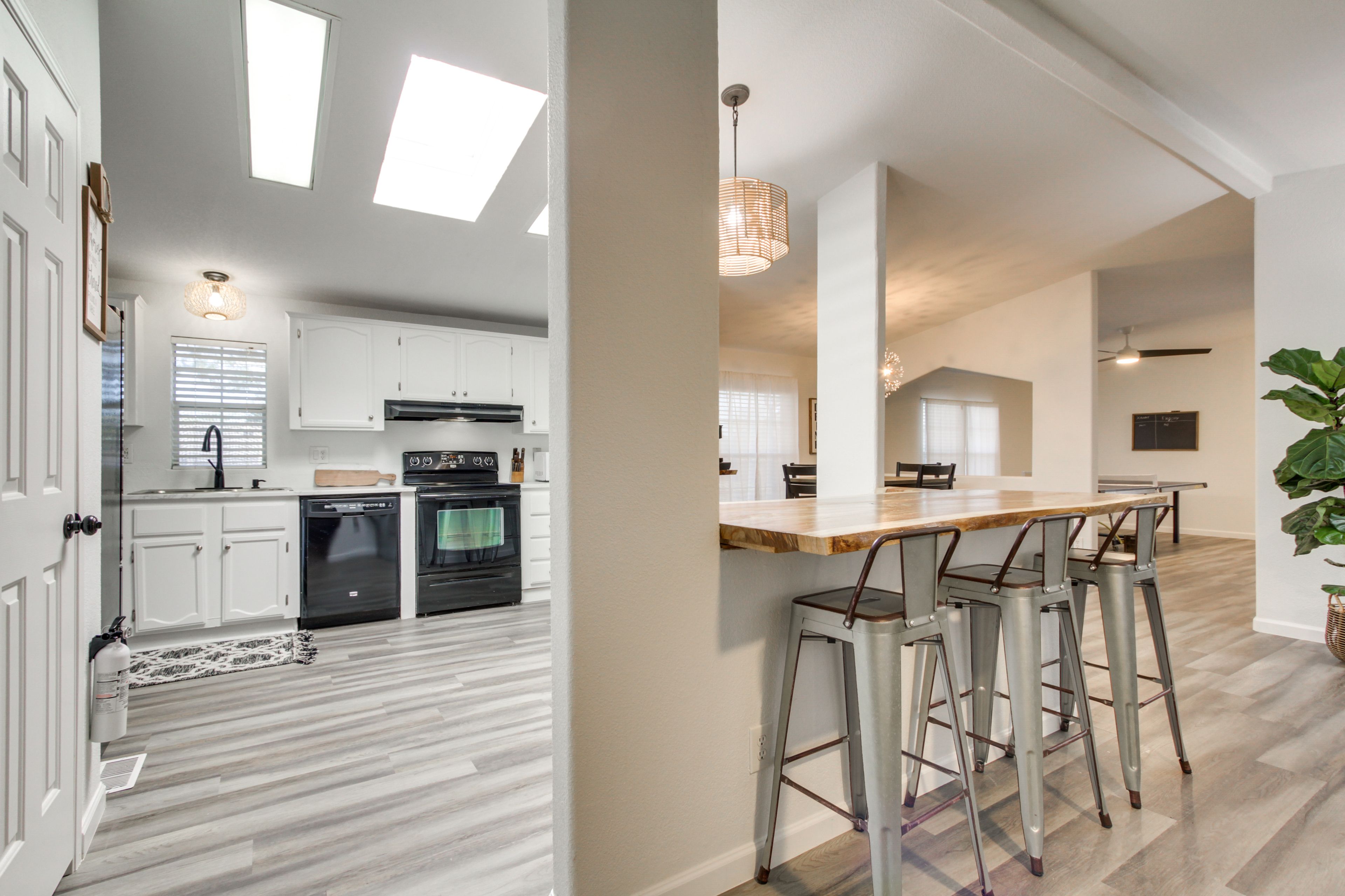 Kitchen | Breakfast Bar w/ Additional Seating | Fully Equipped w/ Cooking Basics