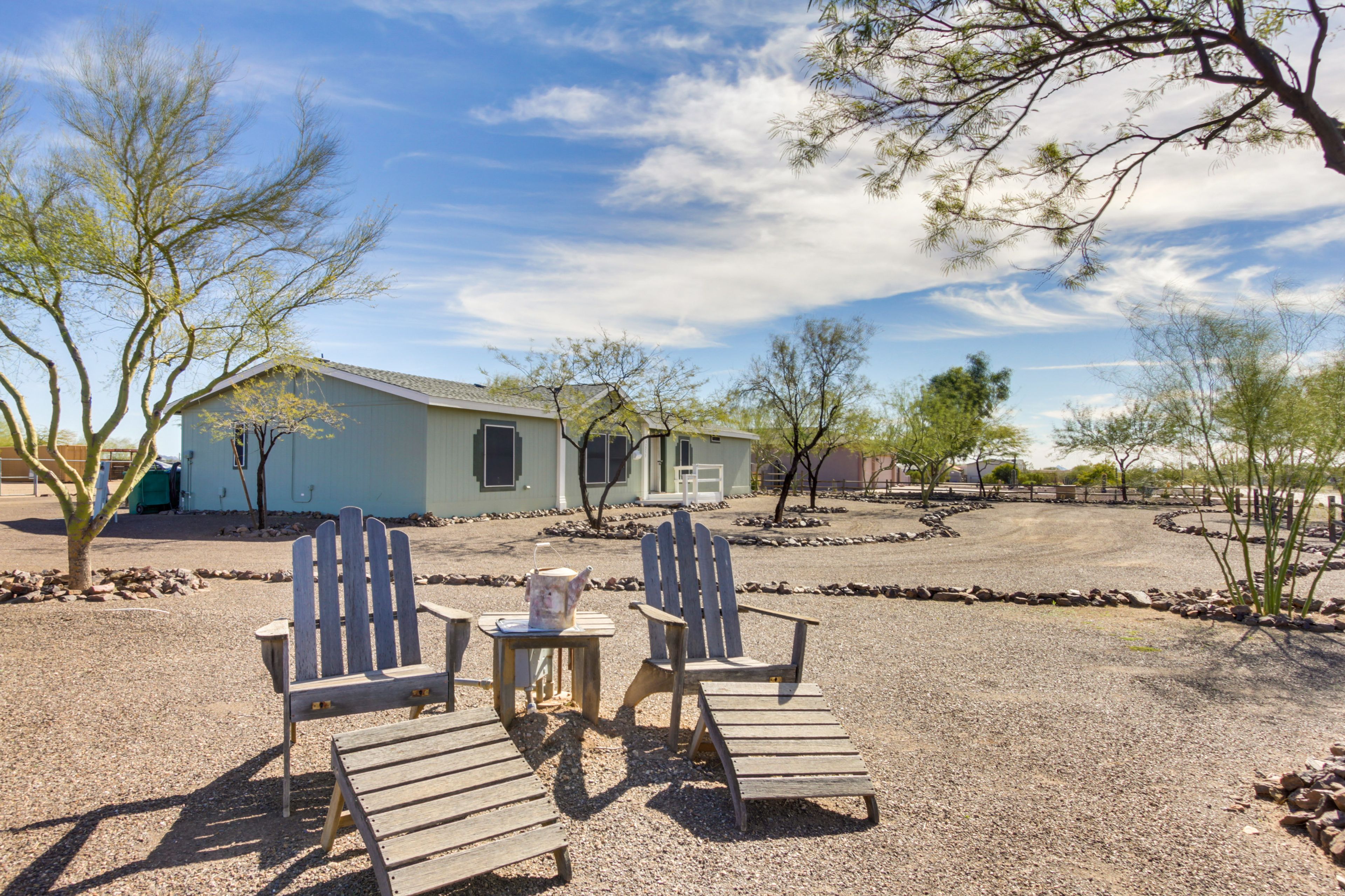 Phoenix Vacation Rental | 4BR | 3BA | 1,900 Sq Ft | 2 Steps Required to Enter