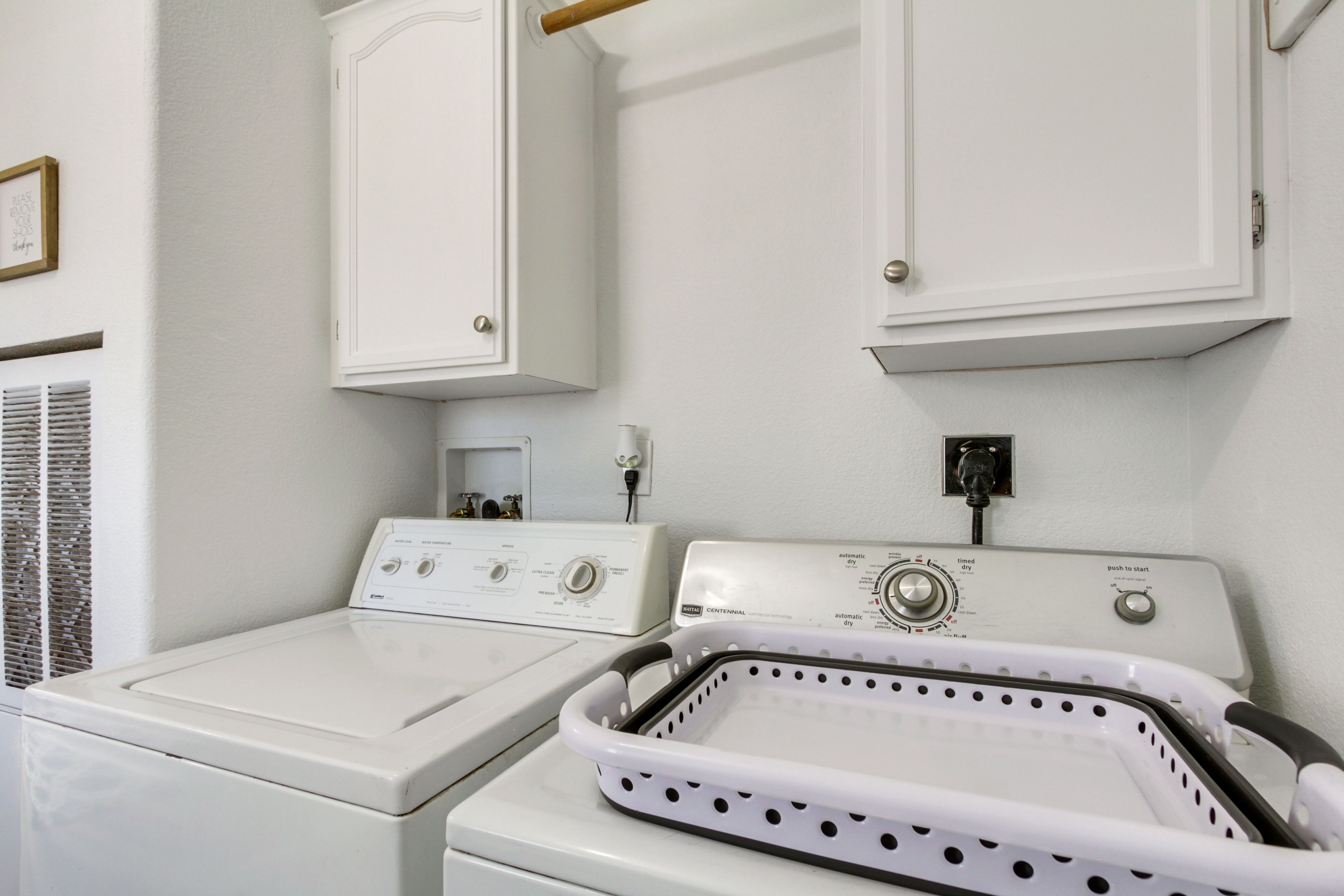 Laundry Room | Washer & Dryer