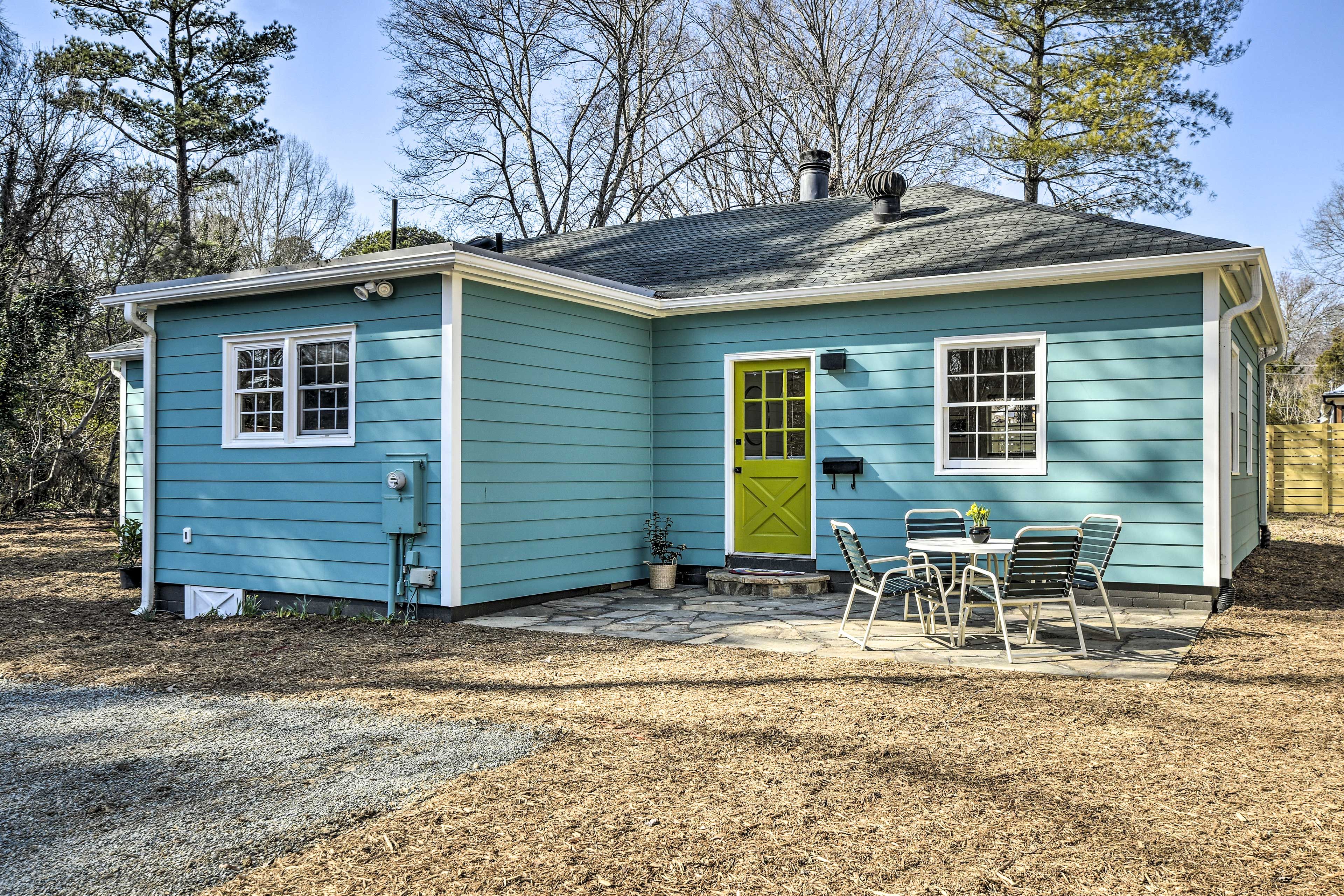 Carrboro Vacation Rental | 3BR | 1BA | Stairs Required | 1,050 Sq Ft