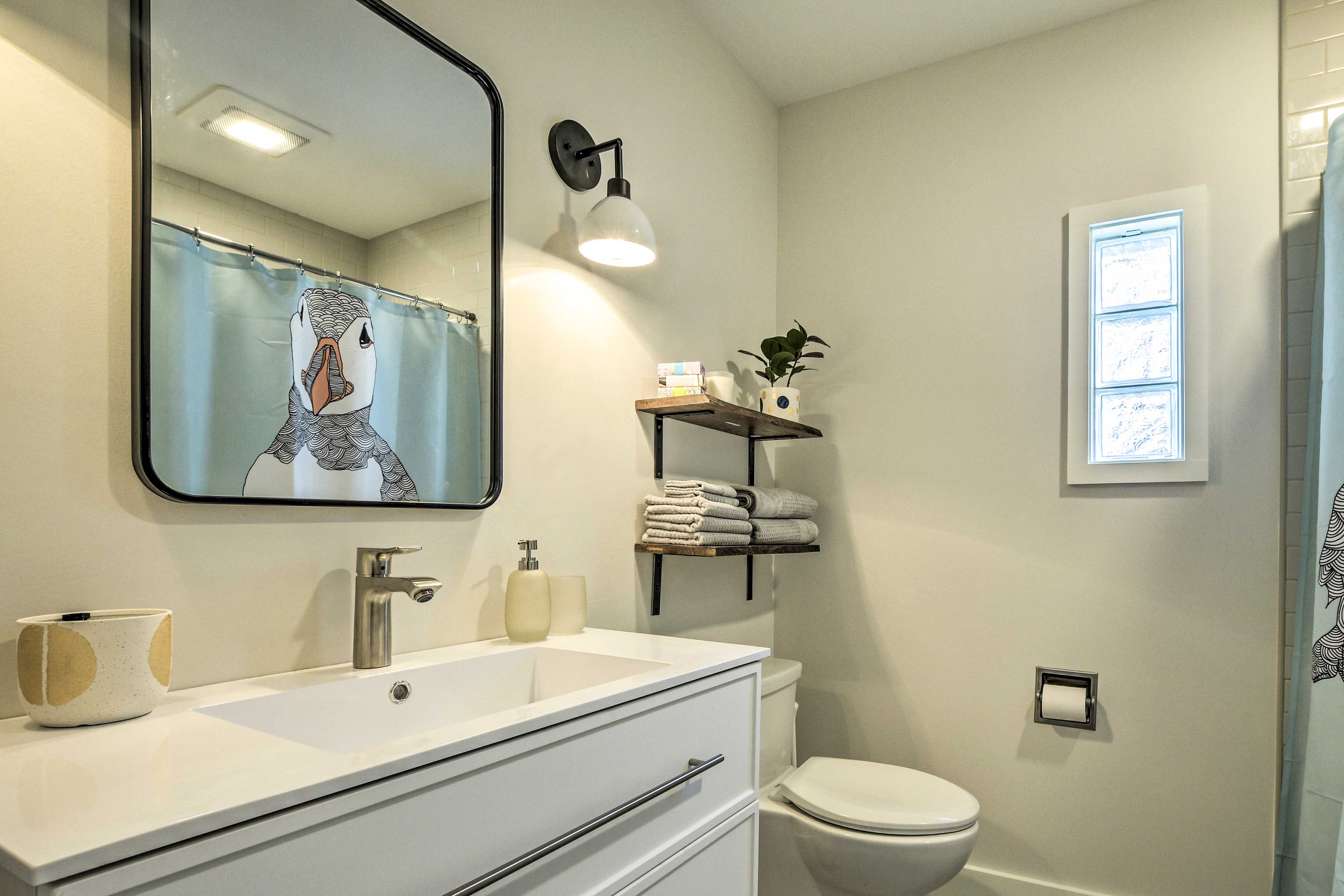 Bathroom | Towels Provided