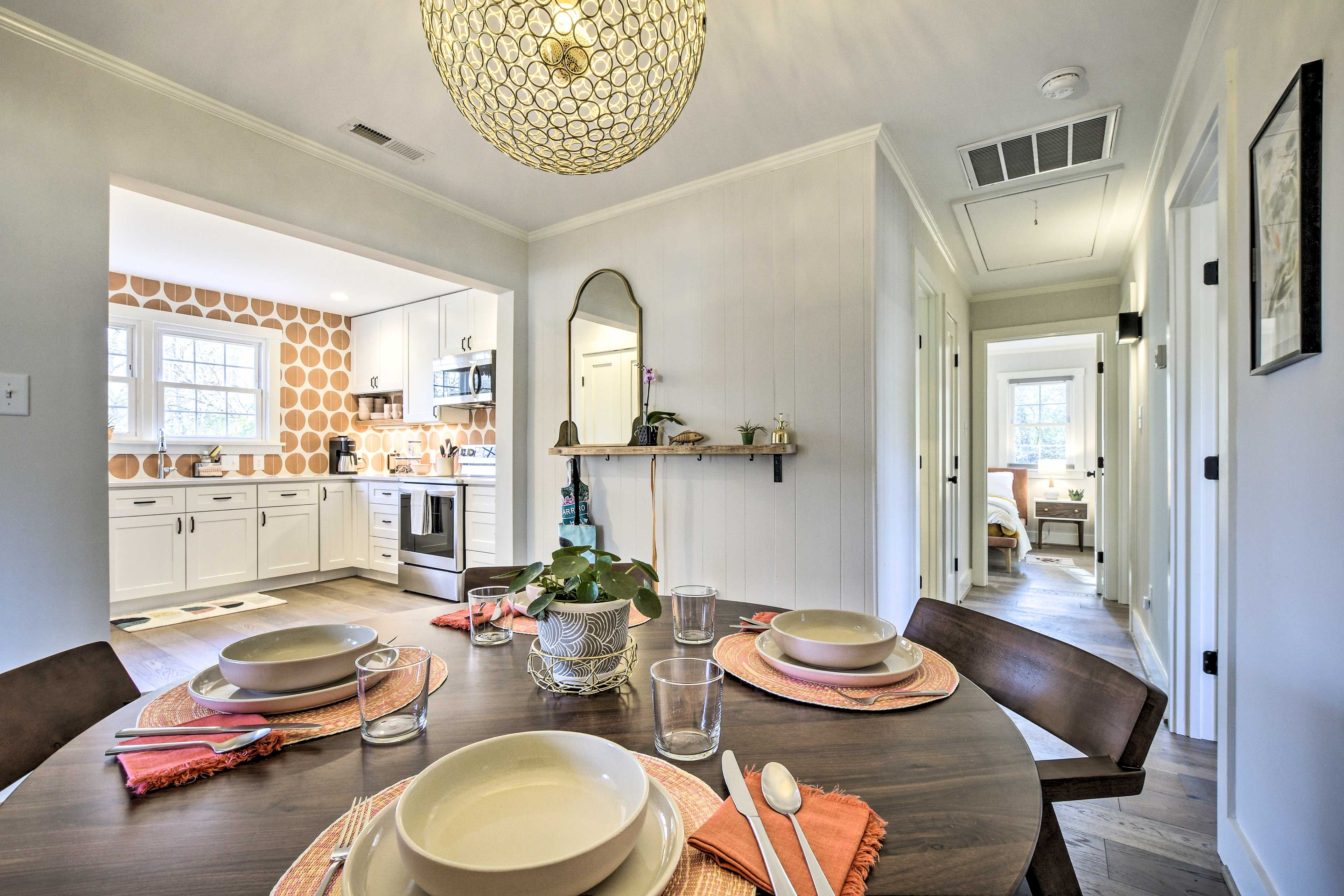 Dining Room | Dishware & Flatware