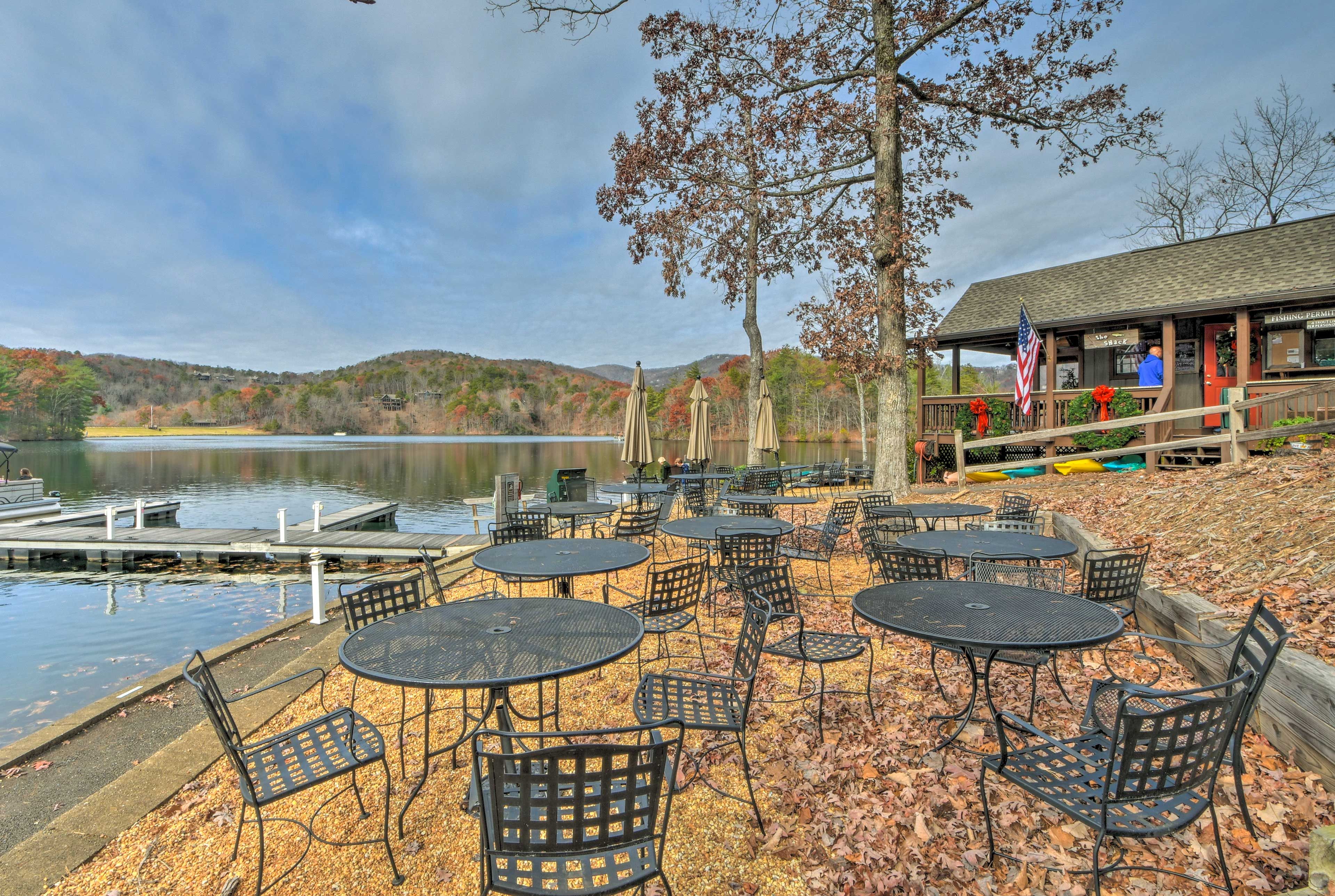 Nearby Community Lakes | Pub & Restaurant