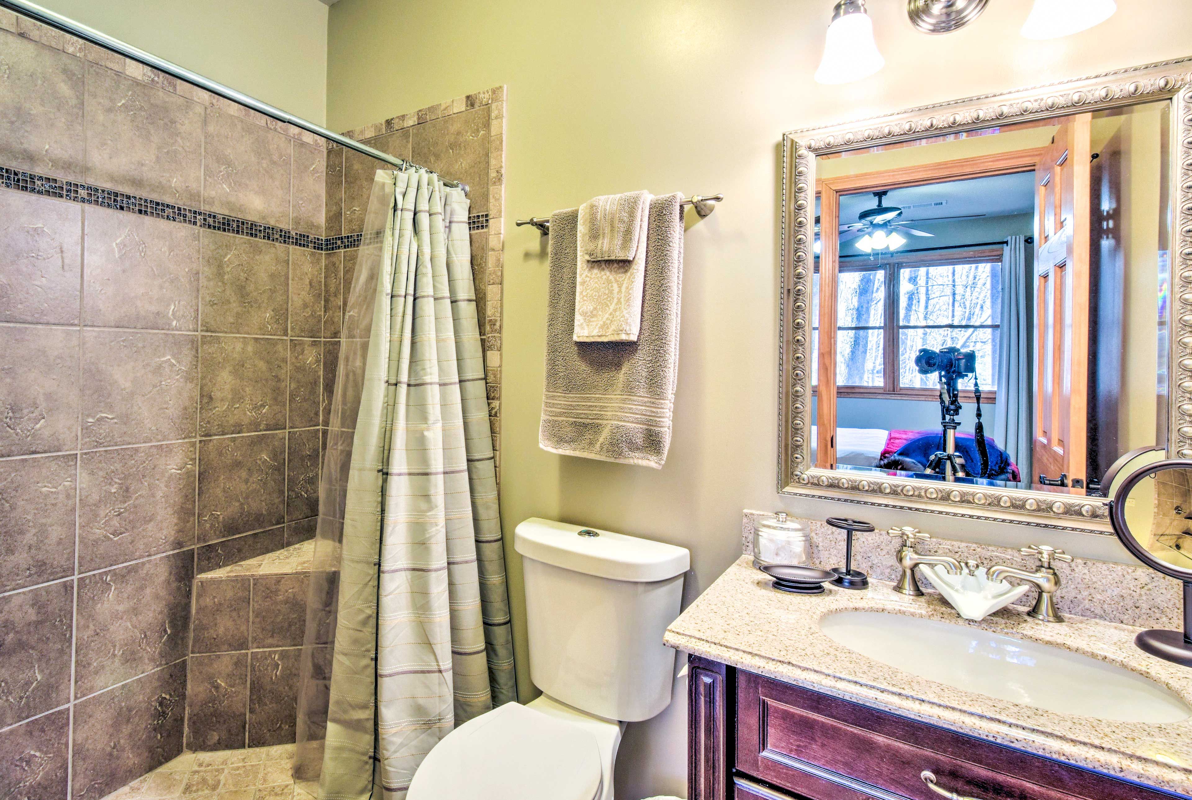 En-Suite Bathroom