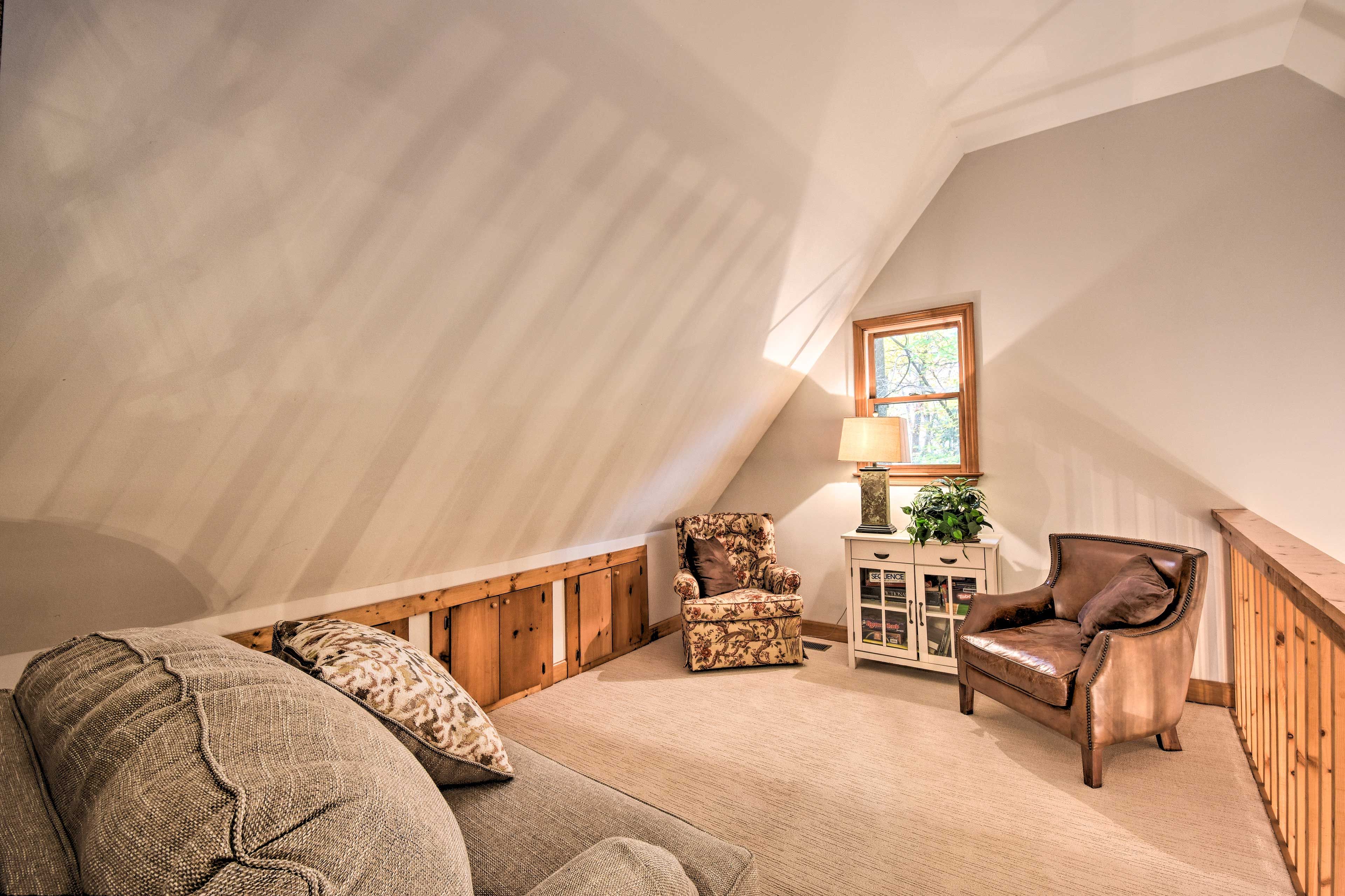 Loft Sitting Area