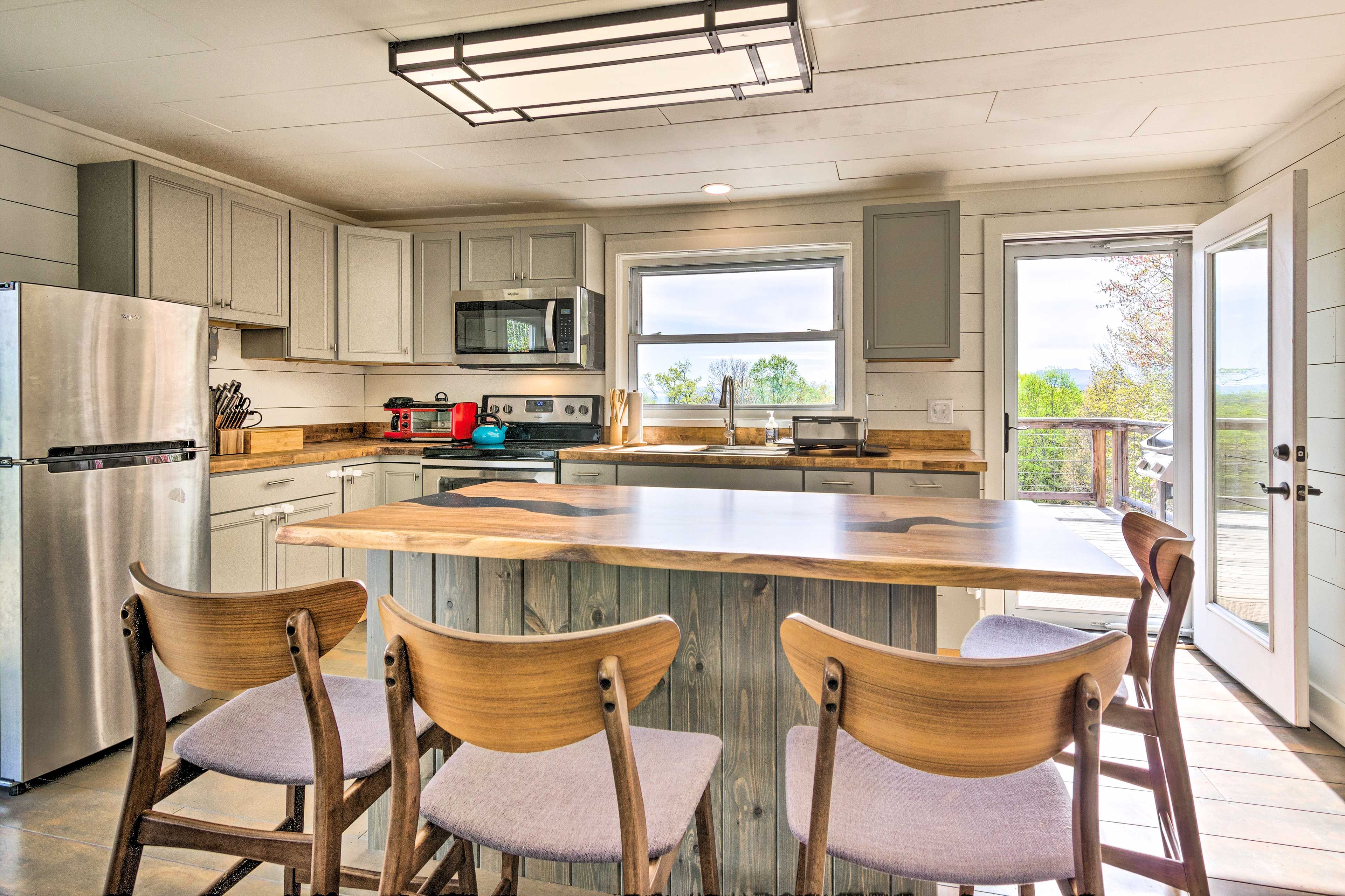 Kitchen | Fully Equipped | Cooking Basics