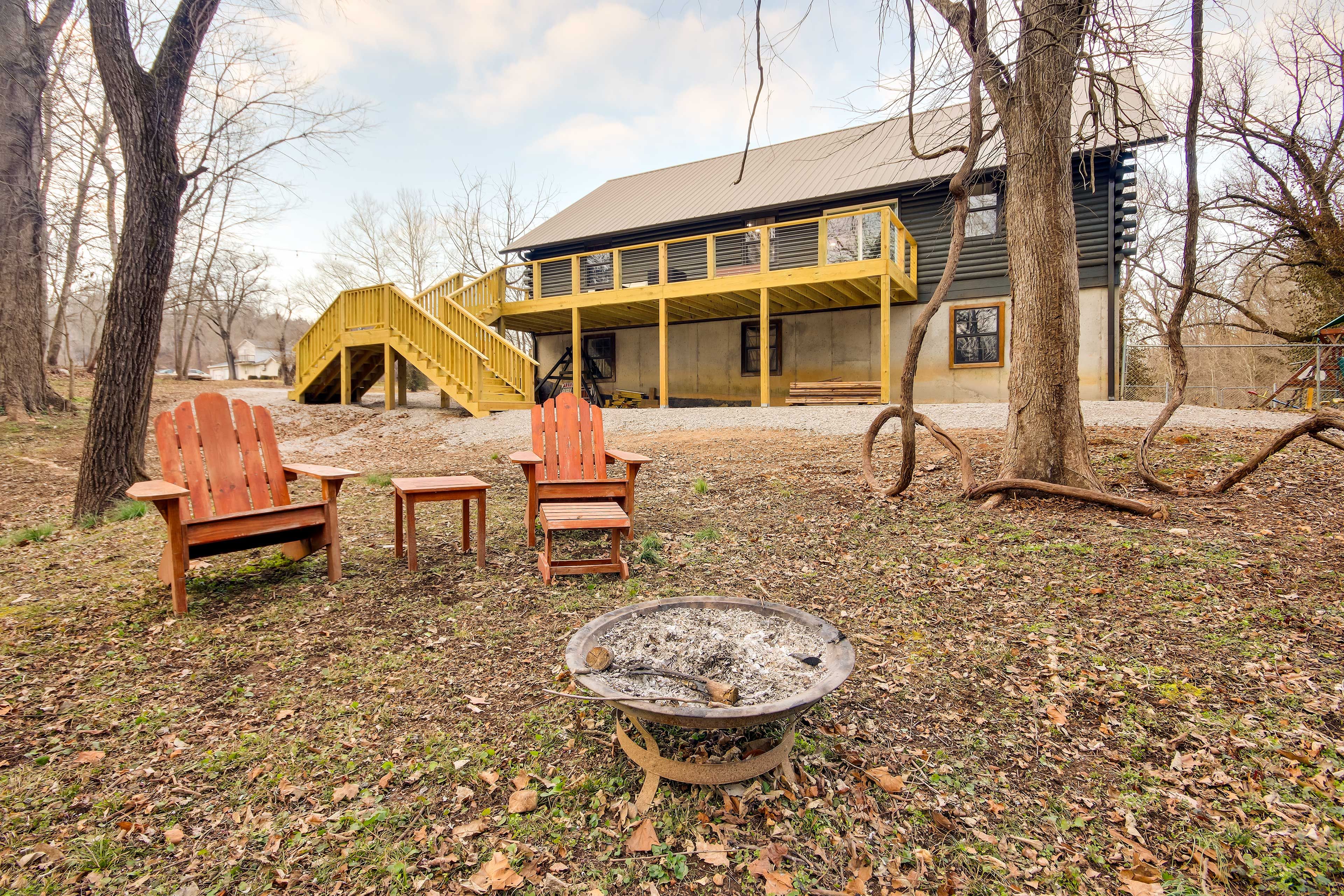 Backyard | 2-Story Cabin