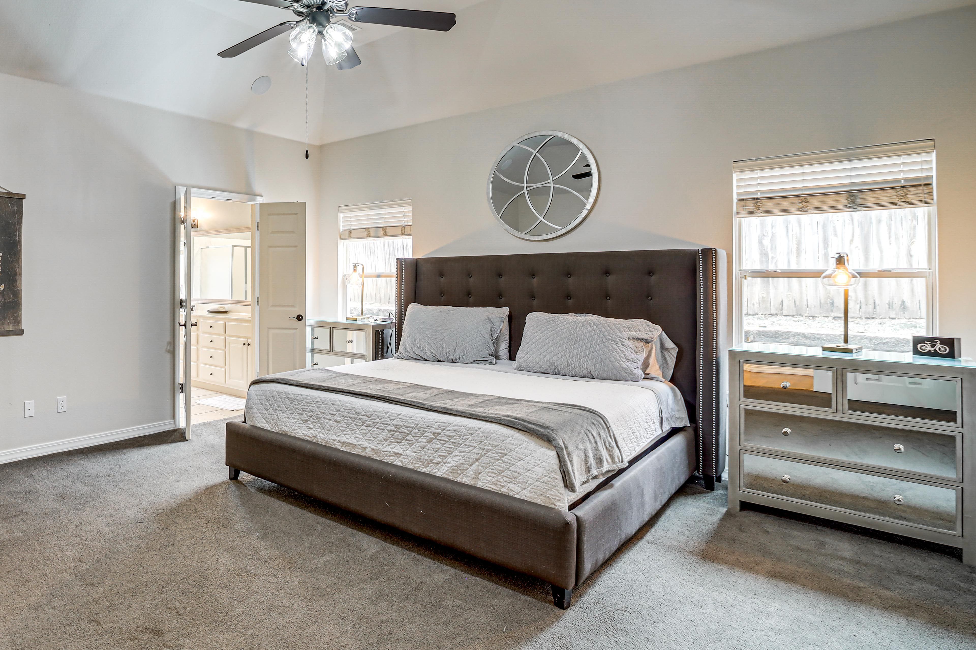 Bedroom 1 | King Bed | 1st Floor | En-Suite Bathroom