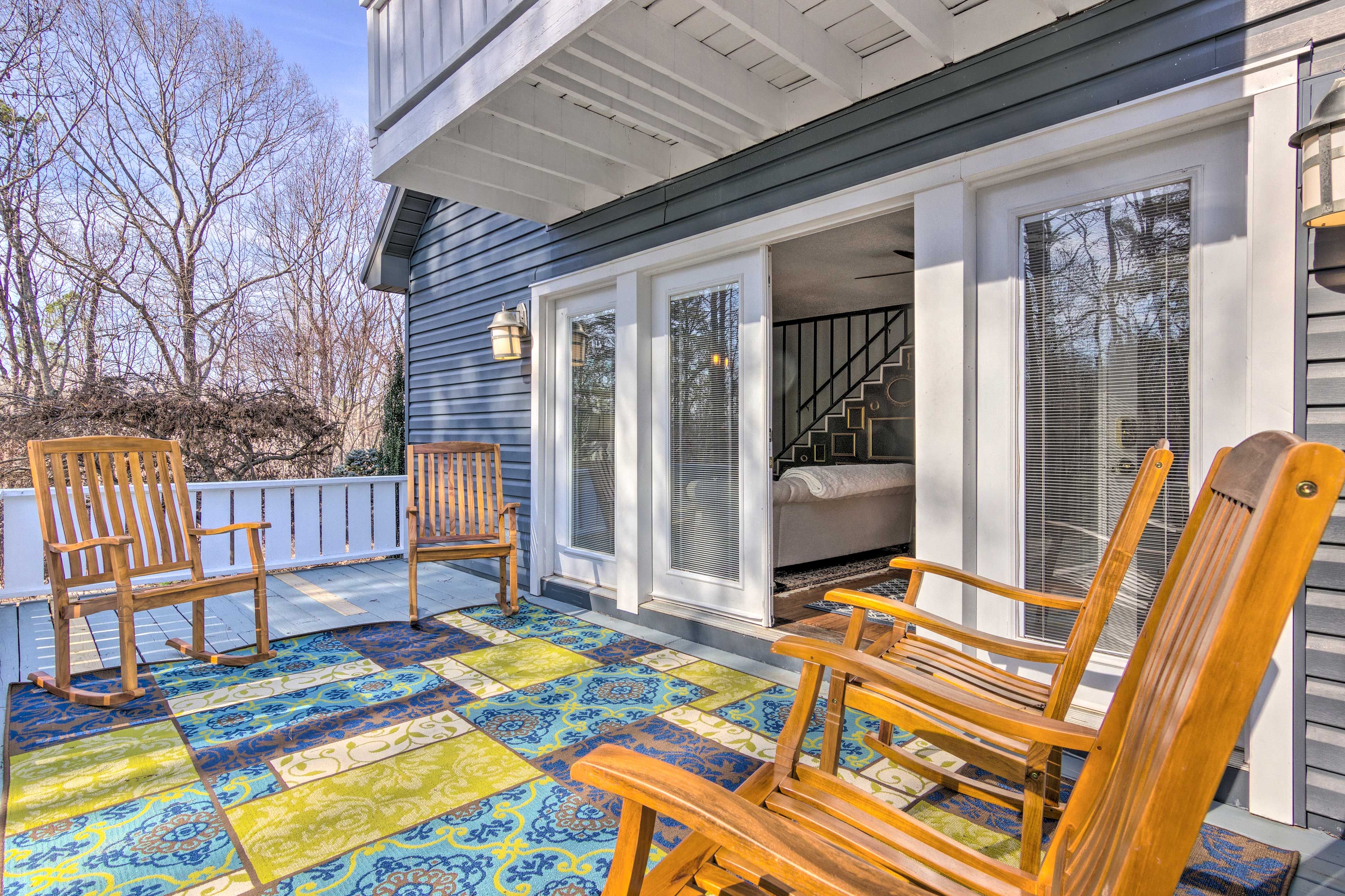 Porch | Stairs Required