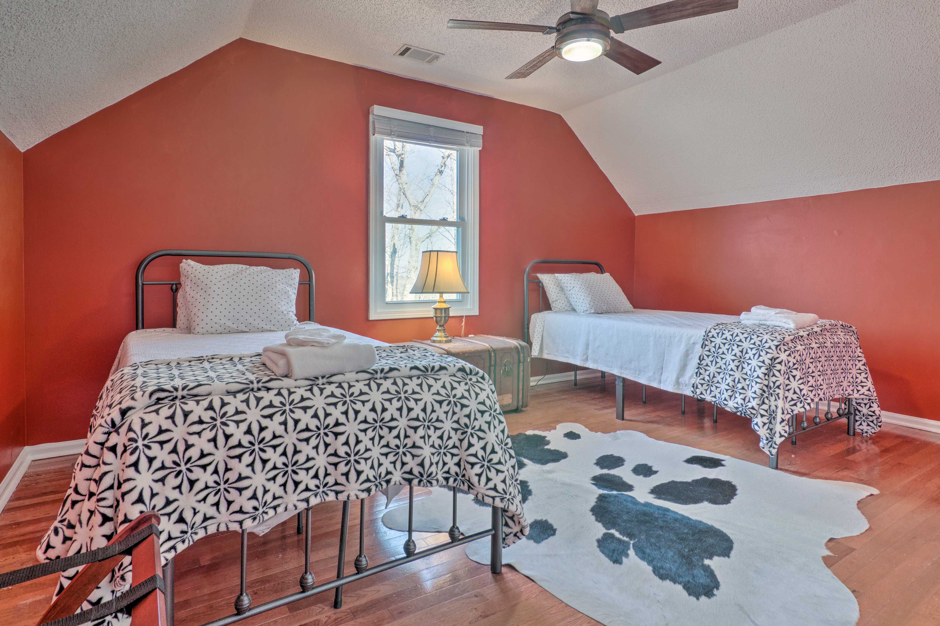 Bedroom 3 | 2 Twin Beds